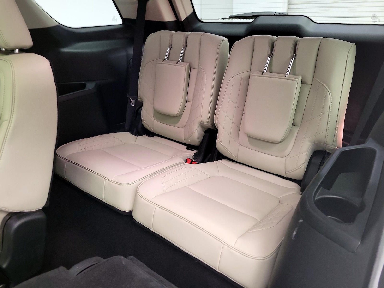 2019 Ford Explorer Platinum - Photo 23
