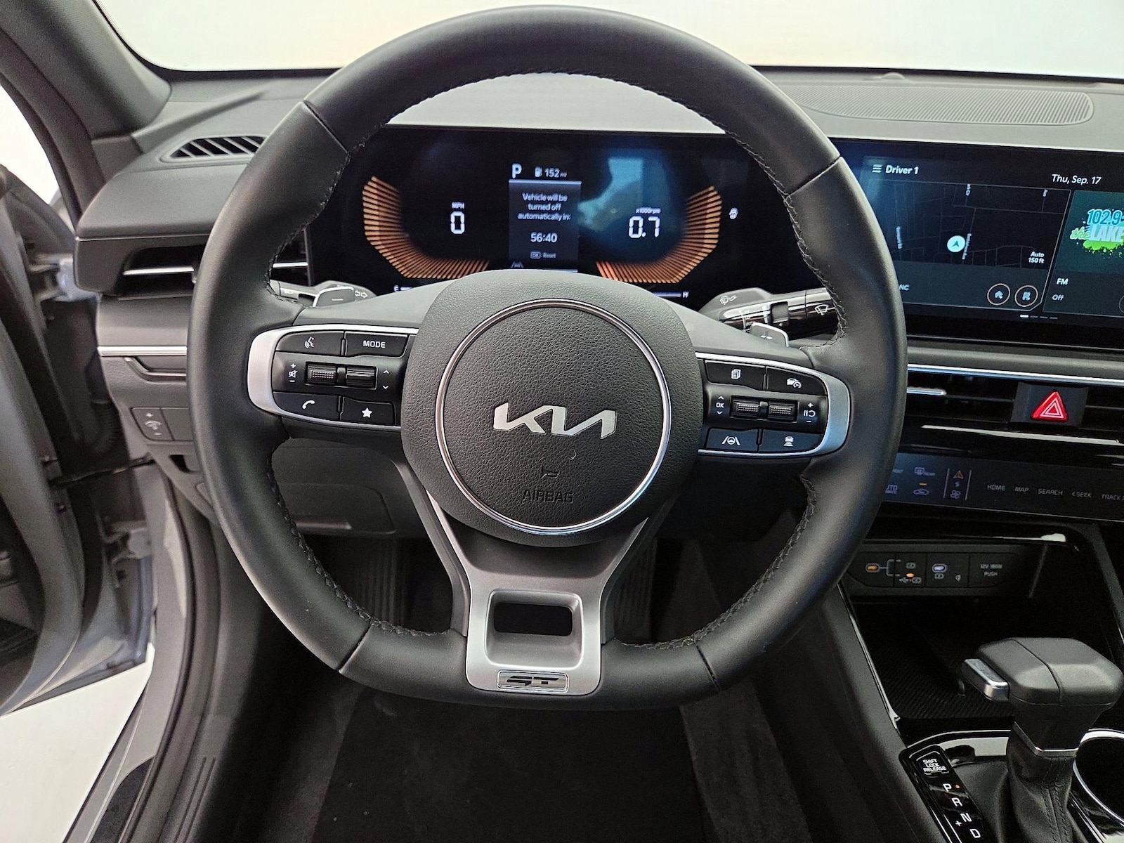 2026 Kia K5 GT - Photo 11