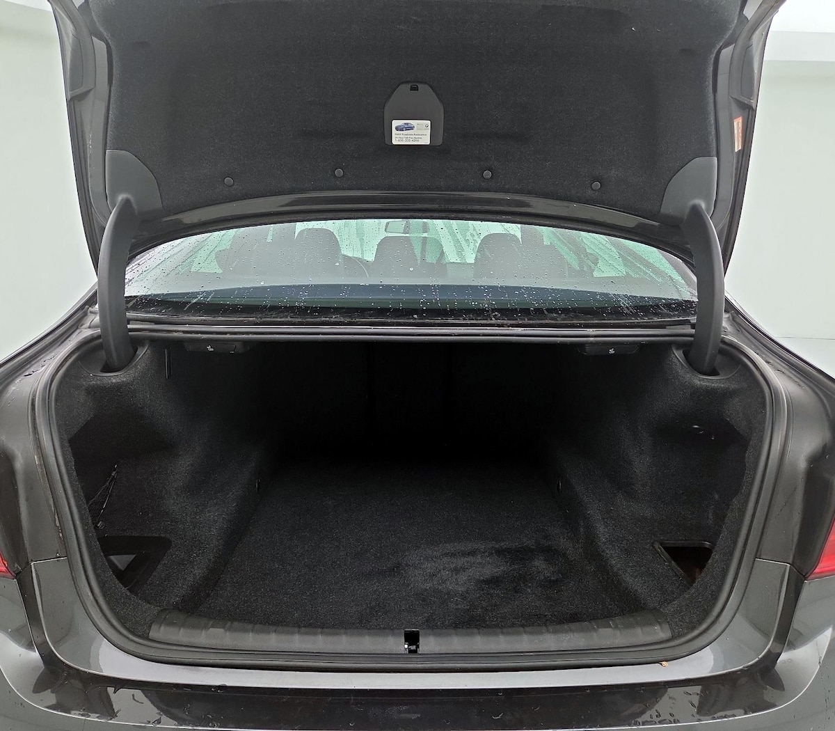 Trunk/Cargo (Seats Up)