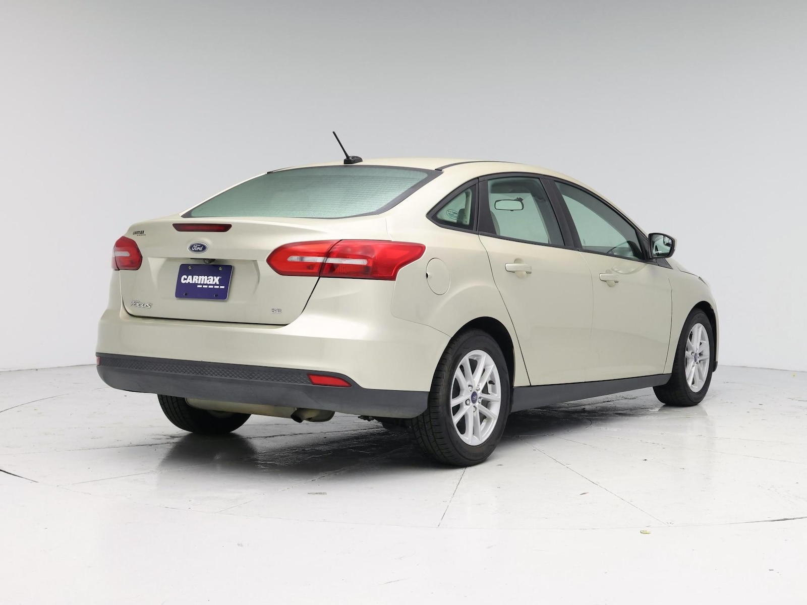 2018 Ford Focus SE - Photo 9