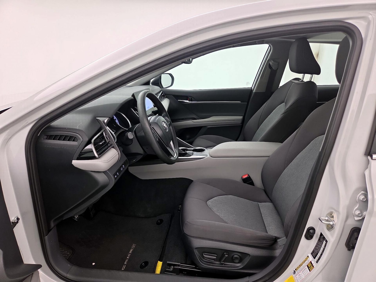 Power Seat(s) & Side Airbags