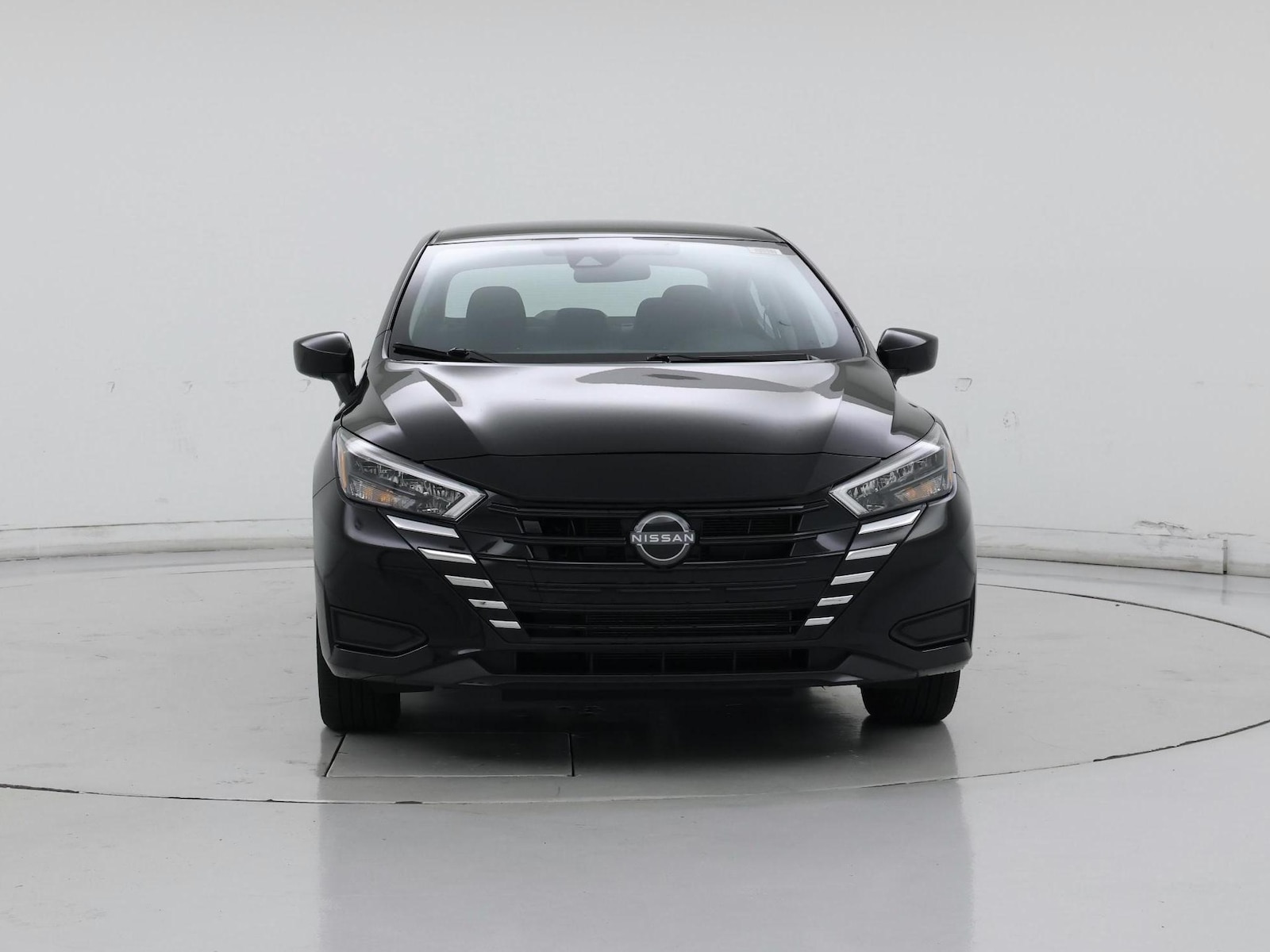 2025 Nissan Versa Sedan SV - Photo 6