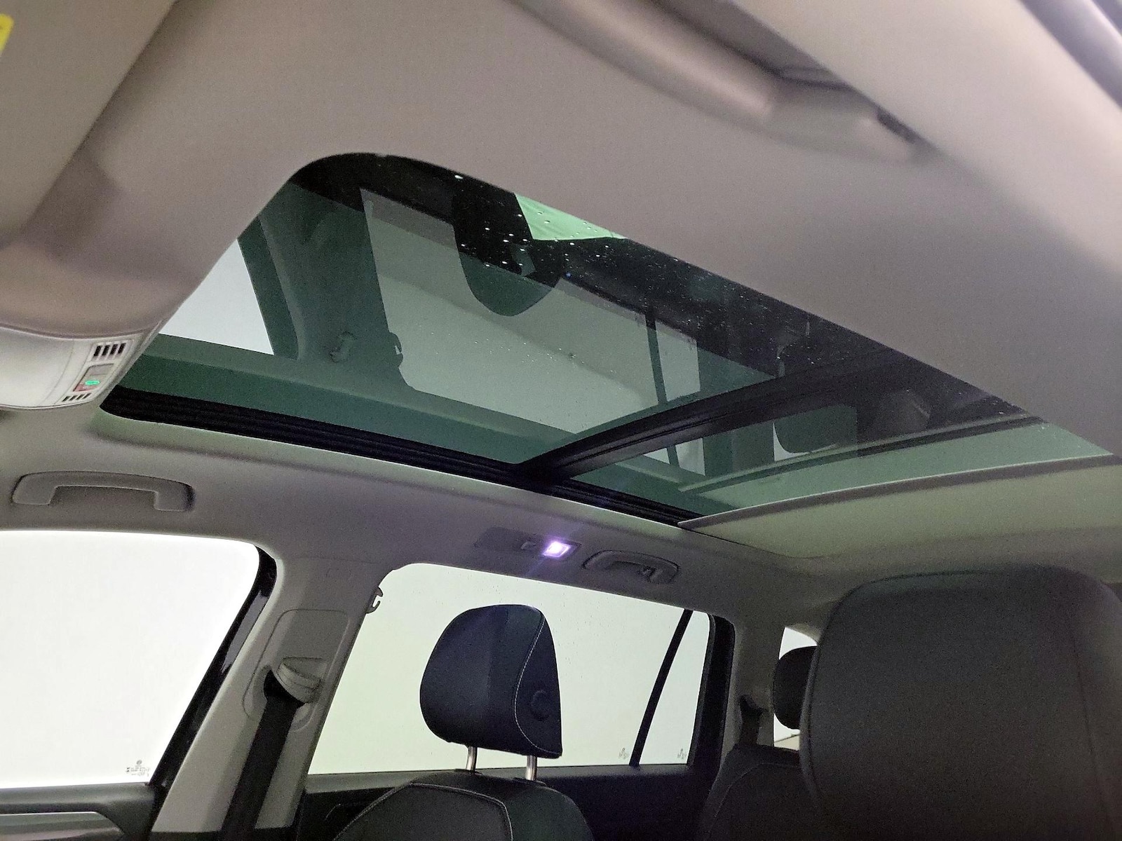 Panoramic Sunroof