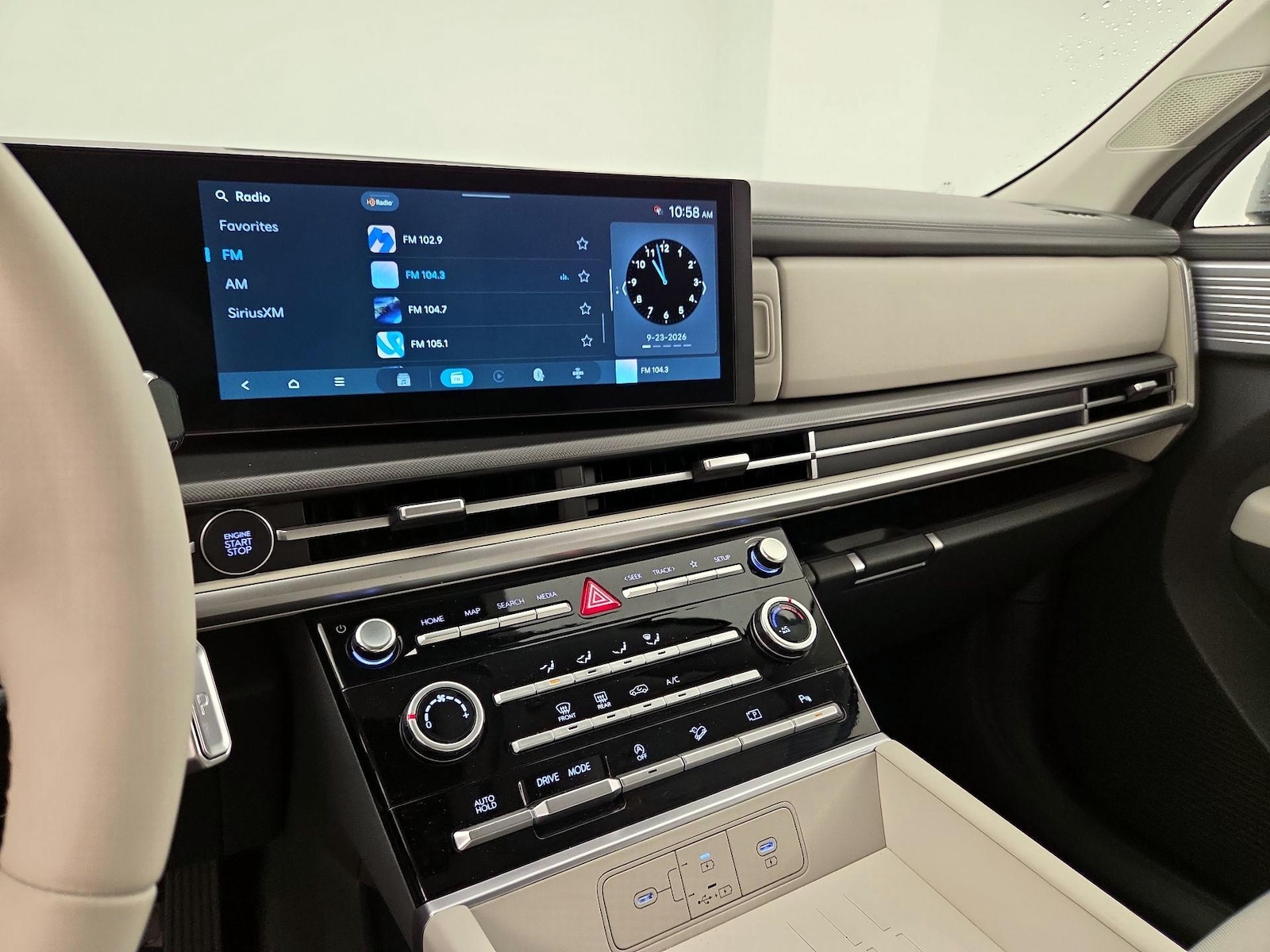 2026 Hyundai Santa Fe SE - Photo 16