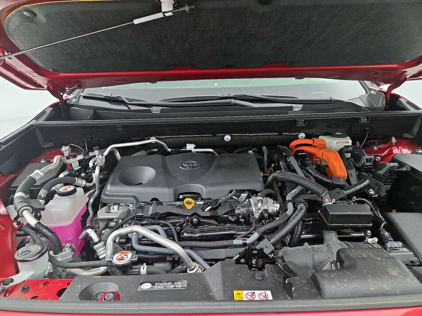 2024 Toyota RAV4 XSE - Photo 23