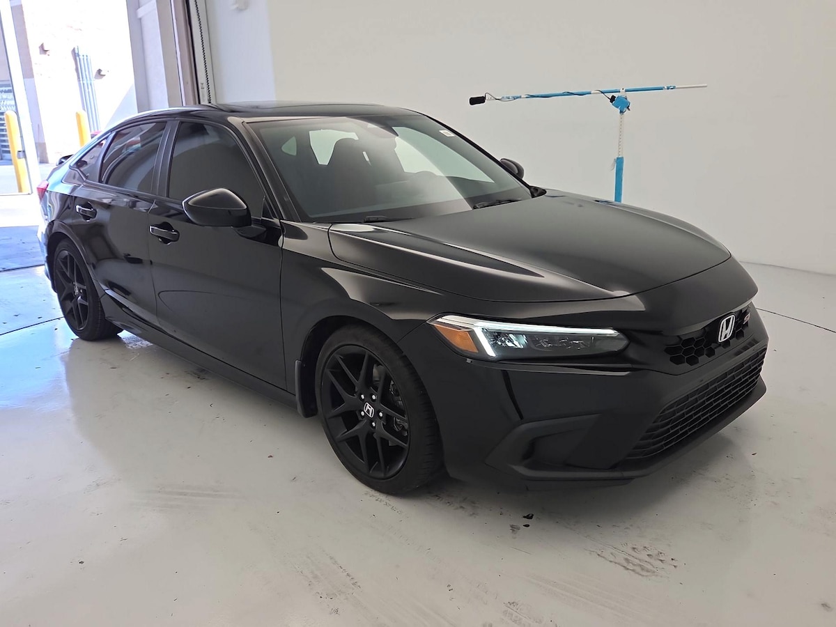 Featured vehicle