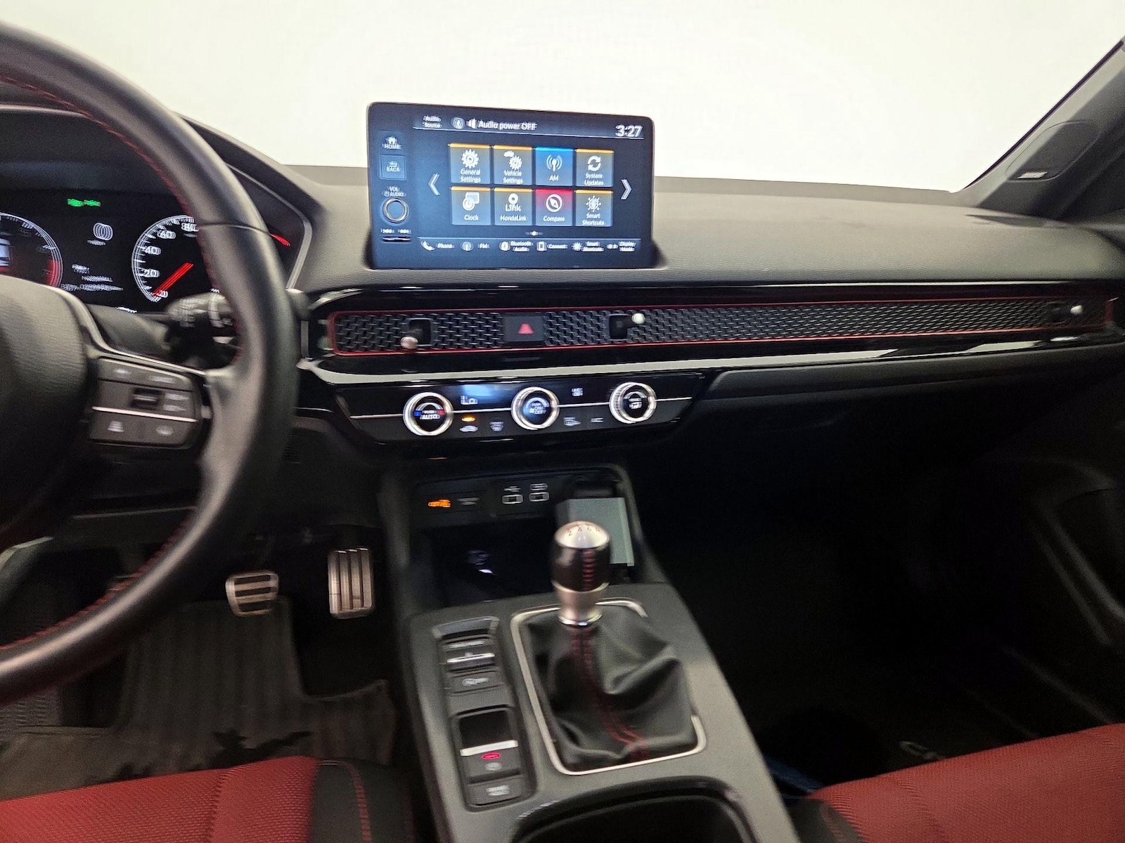 Apple CarPlay® & Android Auto™