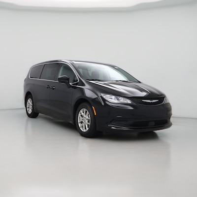 2024 Chrysler Voyager LX