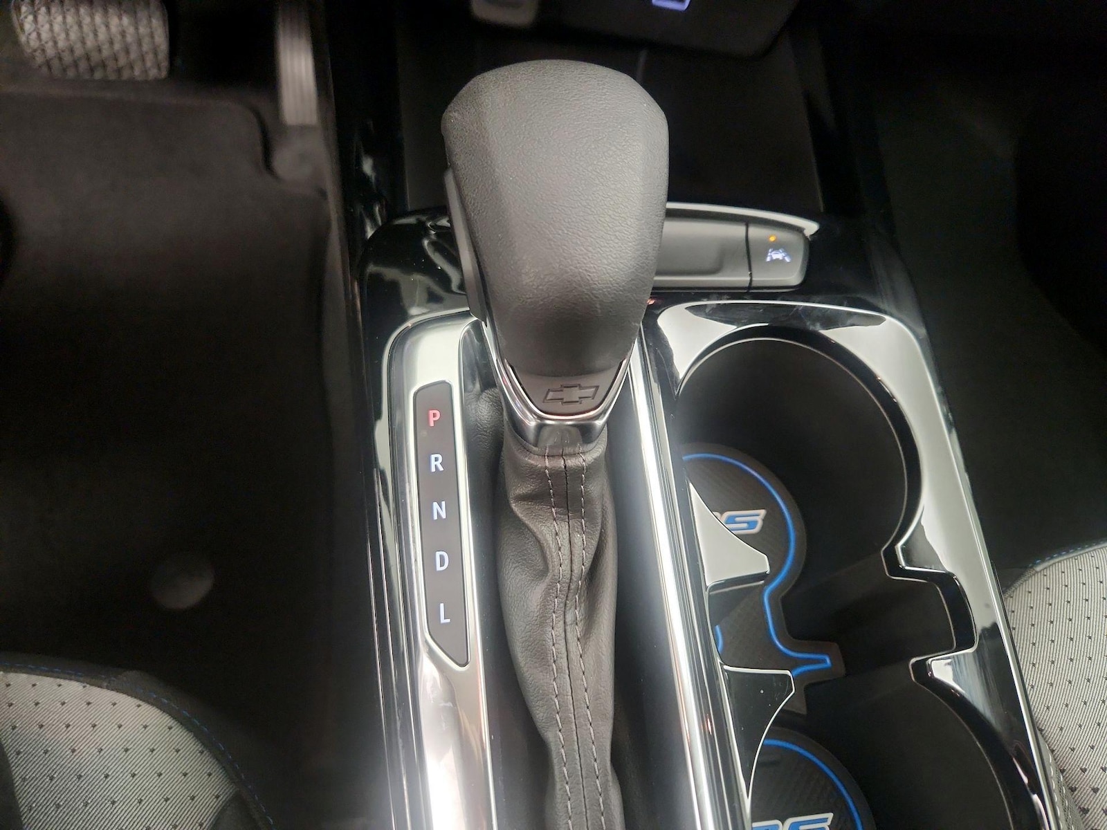 2025 Chevrolet Trax LT - Photo 18