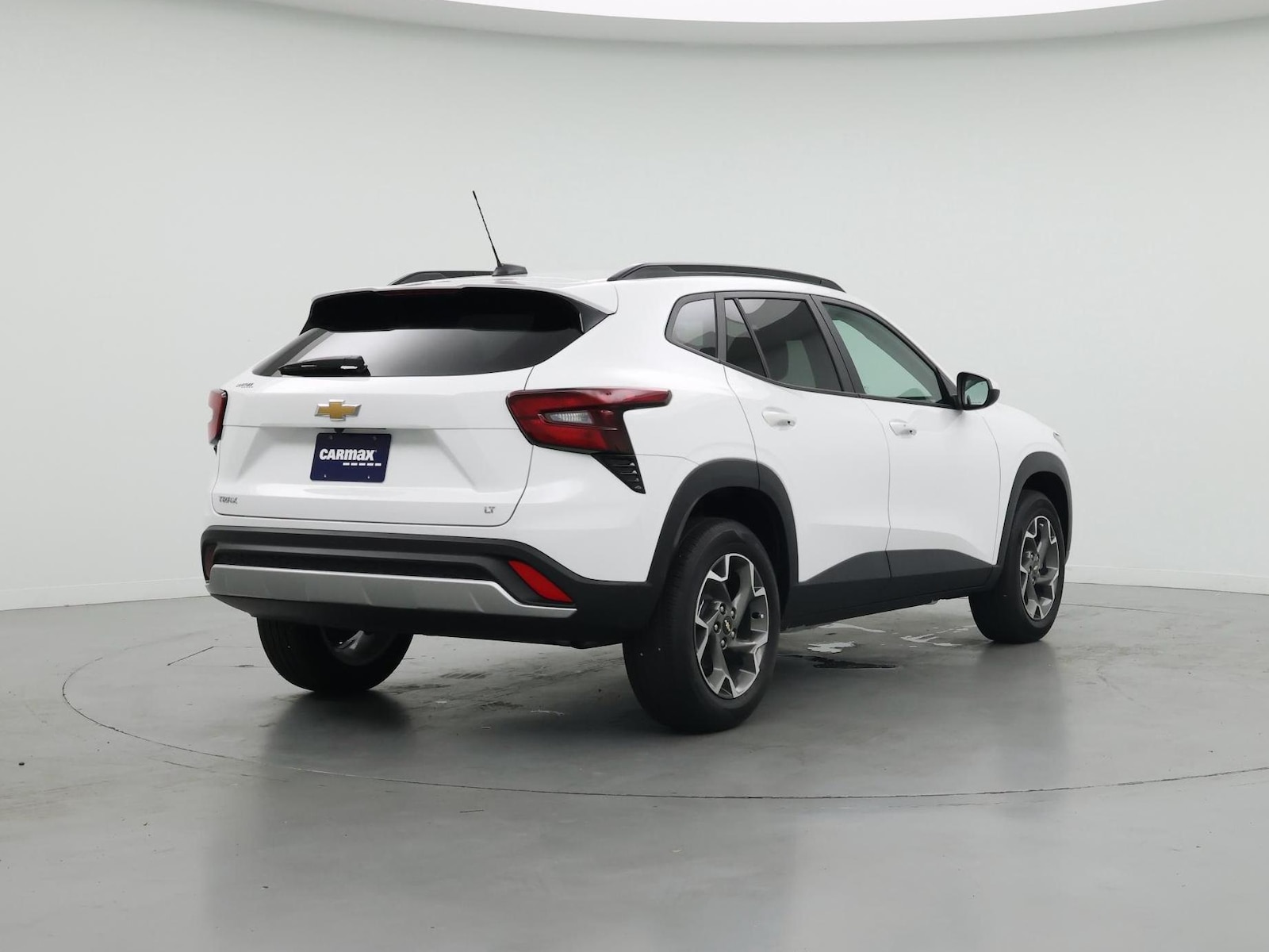 2025 Chevrolet Trax LT - Photo 9