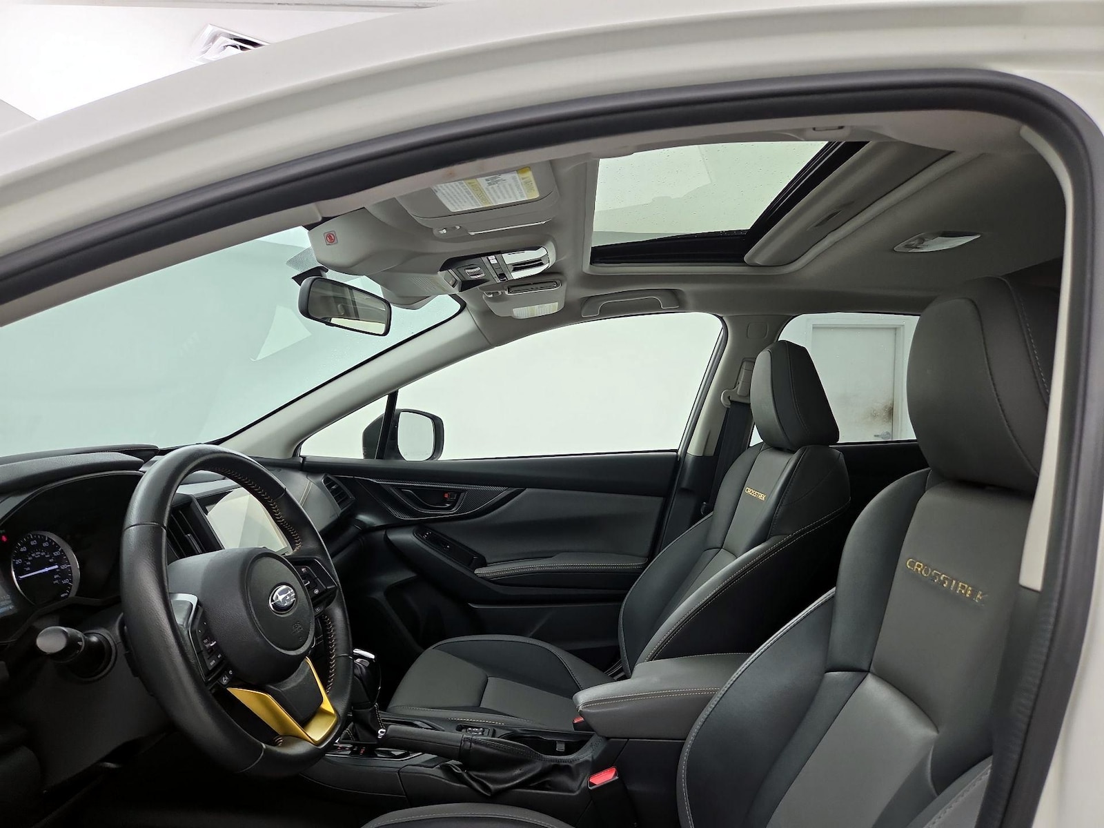 Sunroof(s) & Overhead Airbags