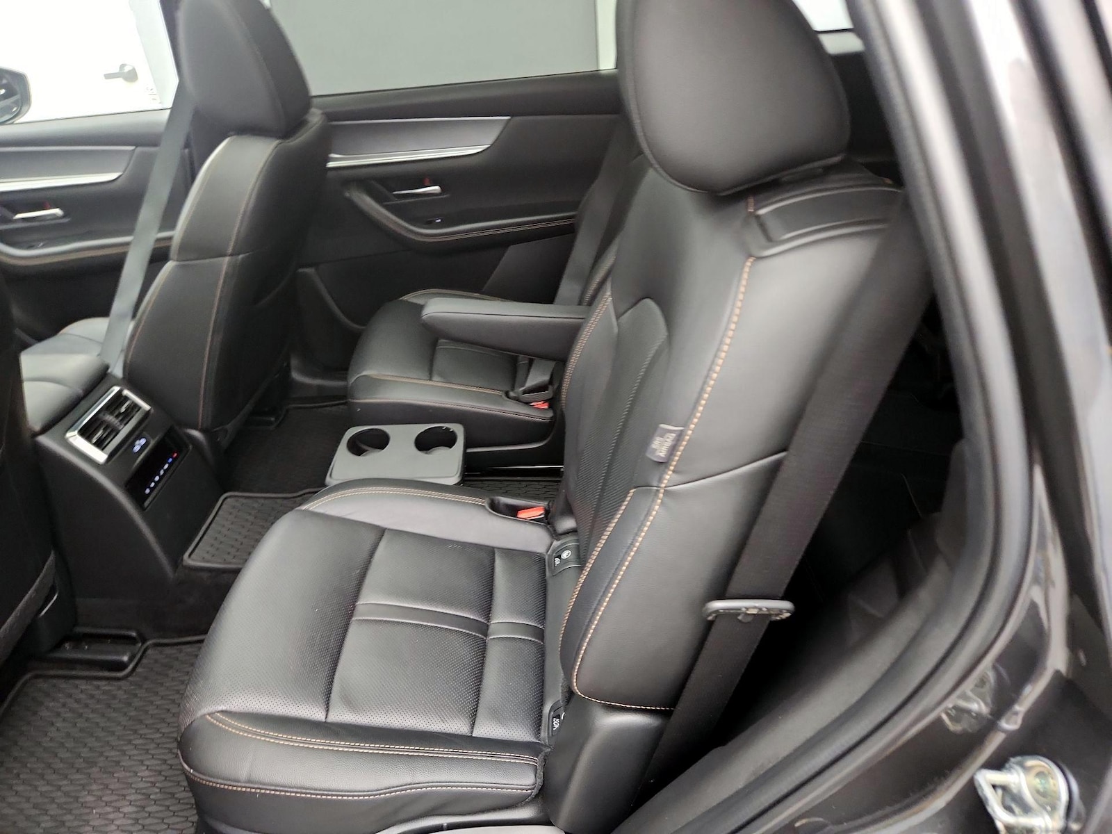 Rear Air Conditioning