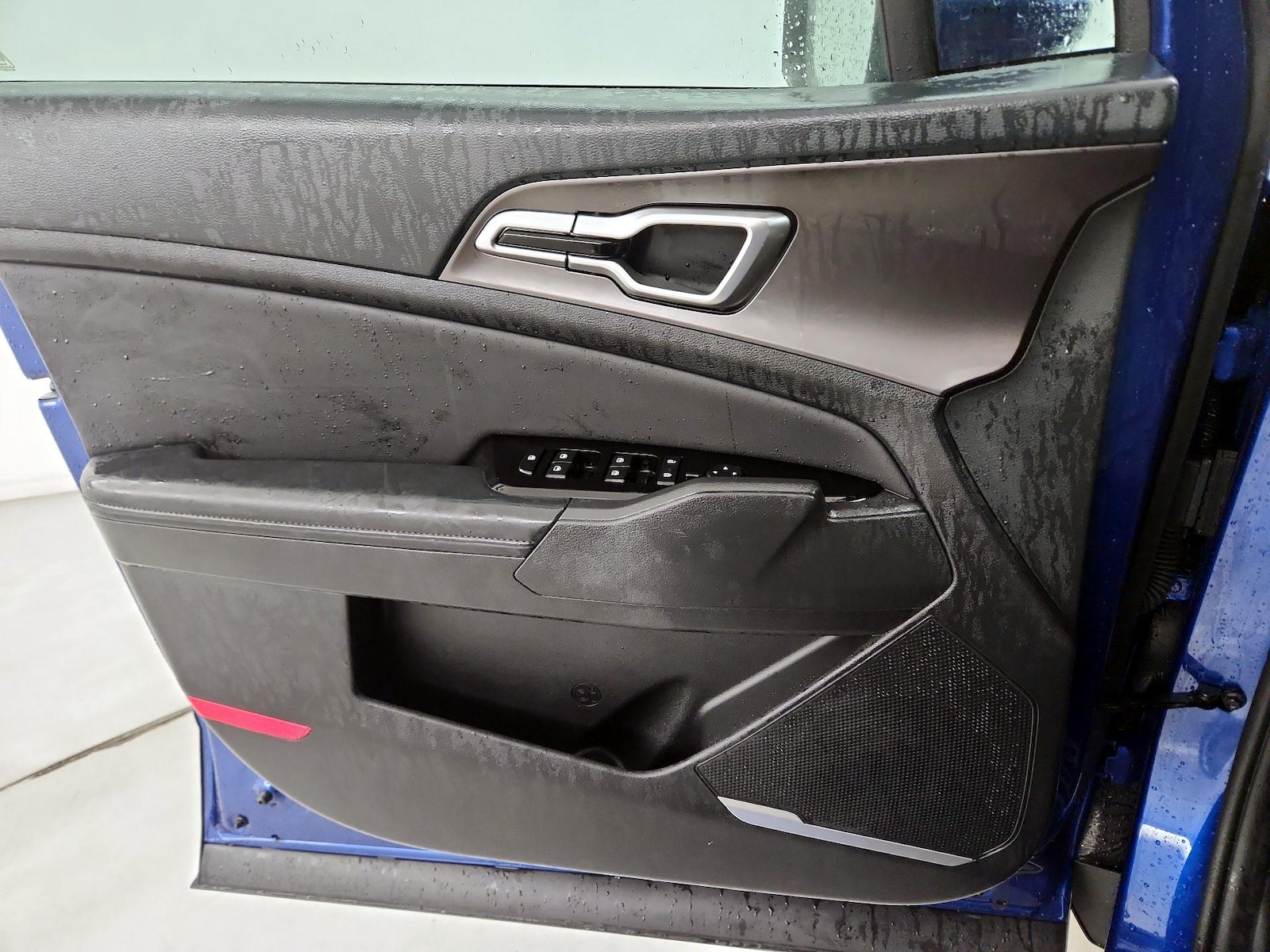 2025 Kia Sportage EX - Photo 13
