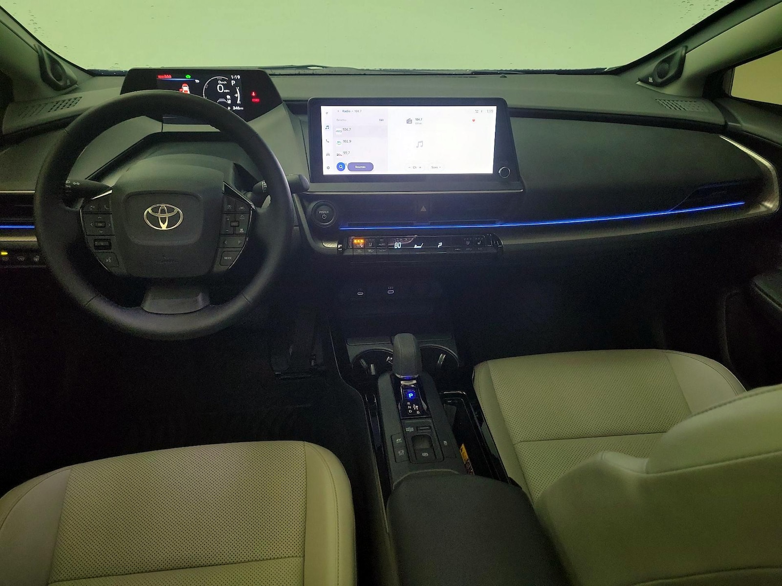 2026 Toyota Prius Limited - Photo 10
