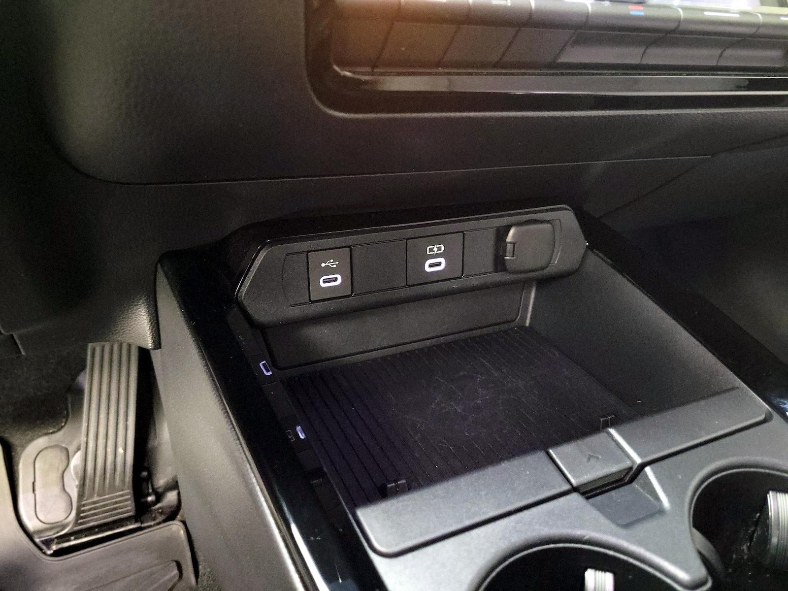 2026 Toyota Prius Limited - Photo 19