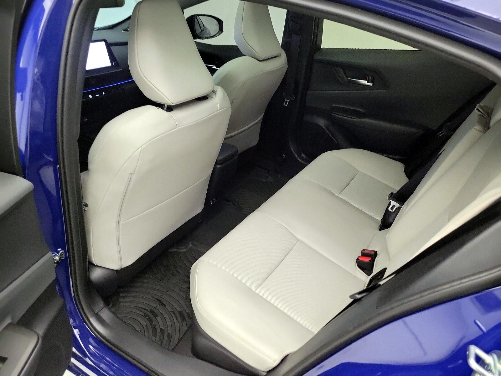 2026 Toyota Prius Limited - Photo 21