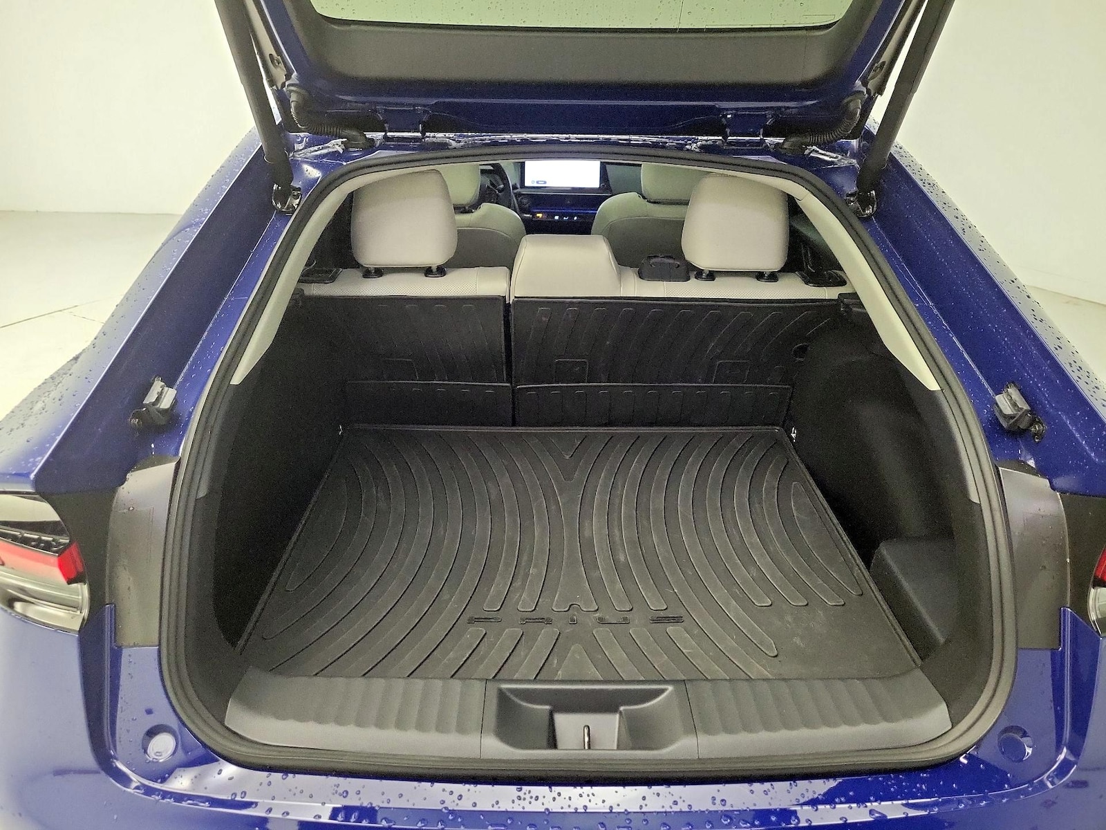2026 Toyota Prius Limited - Photo 22