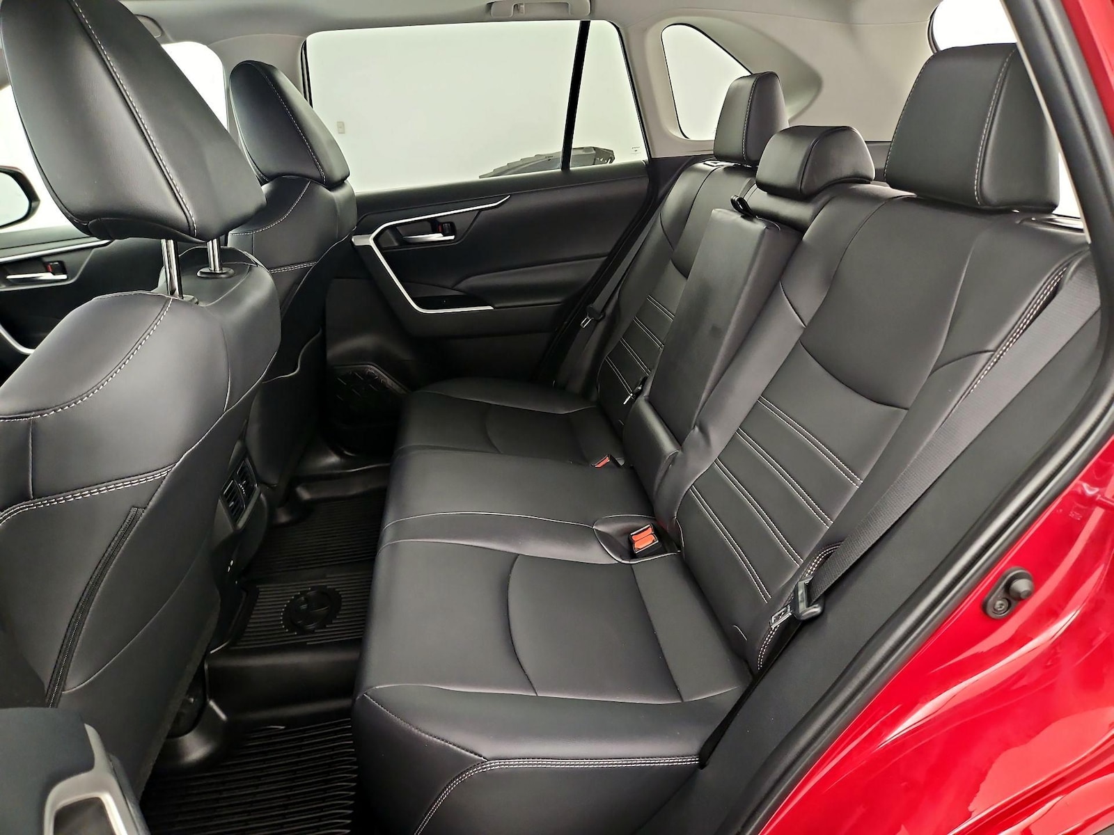 2025 Toyota RAV4 XLE Premium - Photo 21