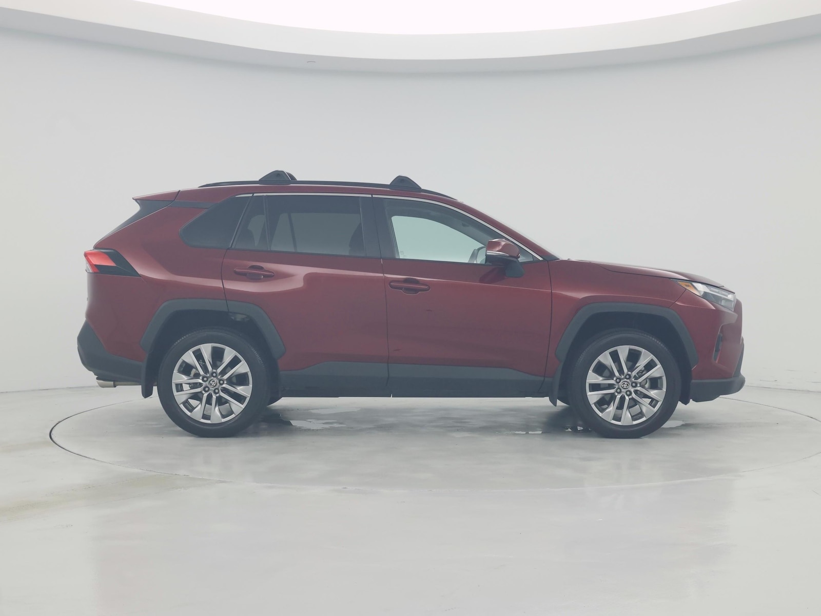 2025 Toyota RAV4 XLE Premium - Photo 8