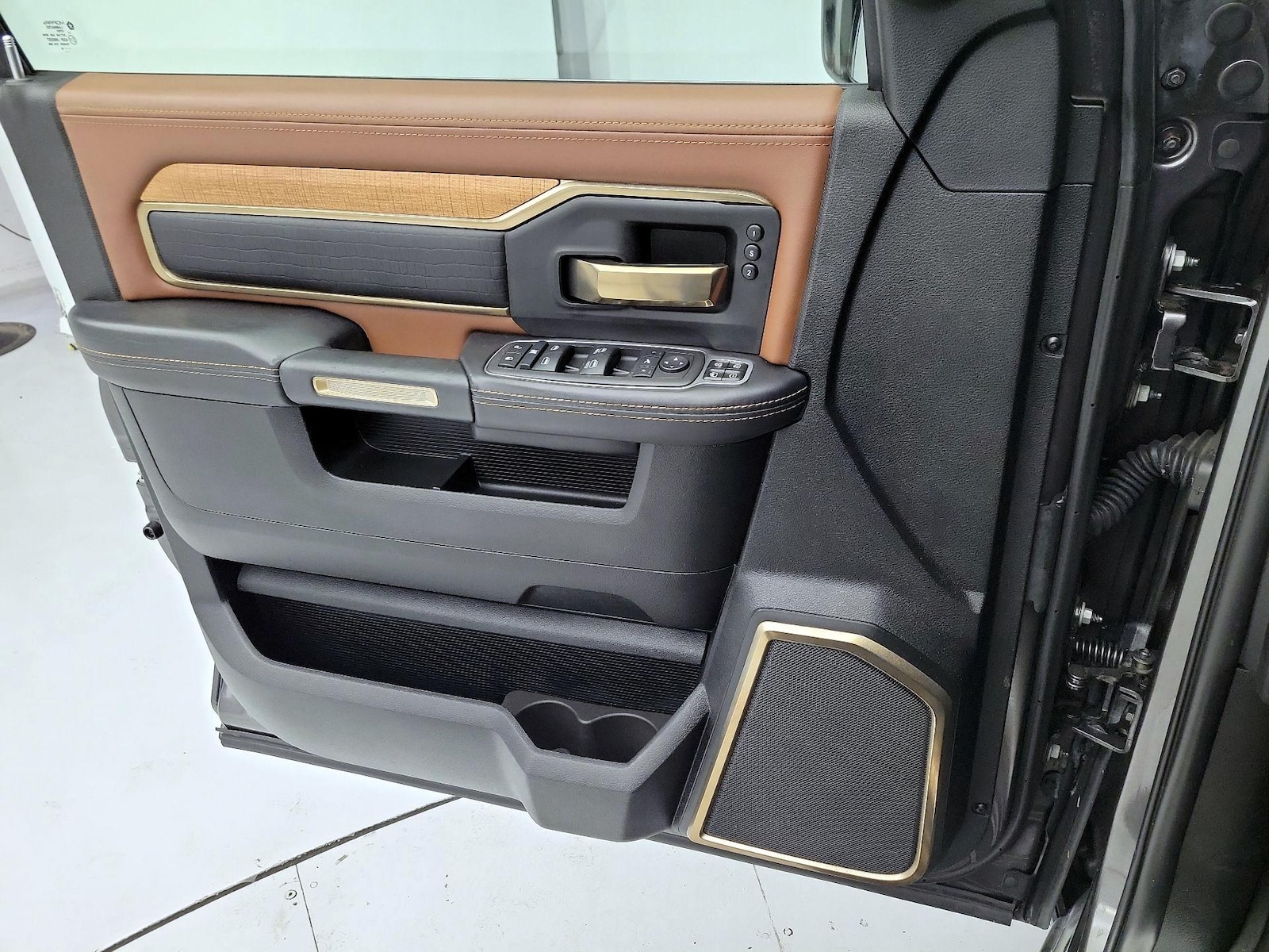 2024 RAM Ram 2500 Pickup Laramie Longhorn - Photo 13