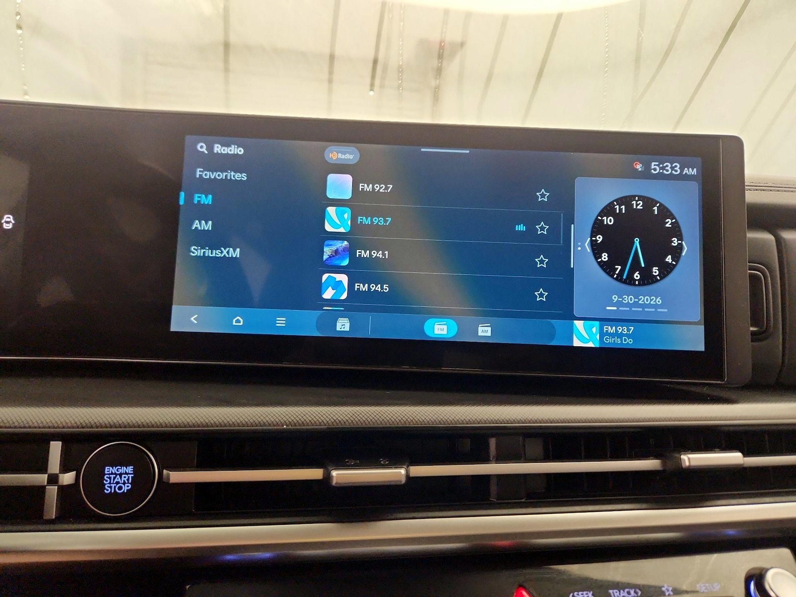 2025 Hyundai Santa Fe SEL - Photo 16