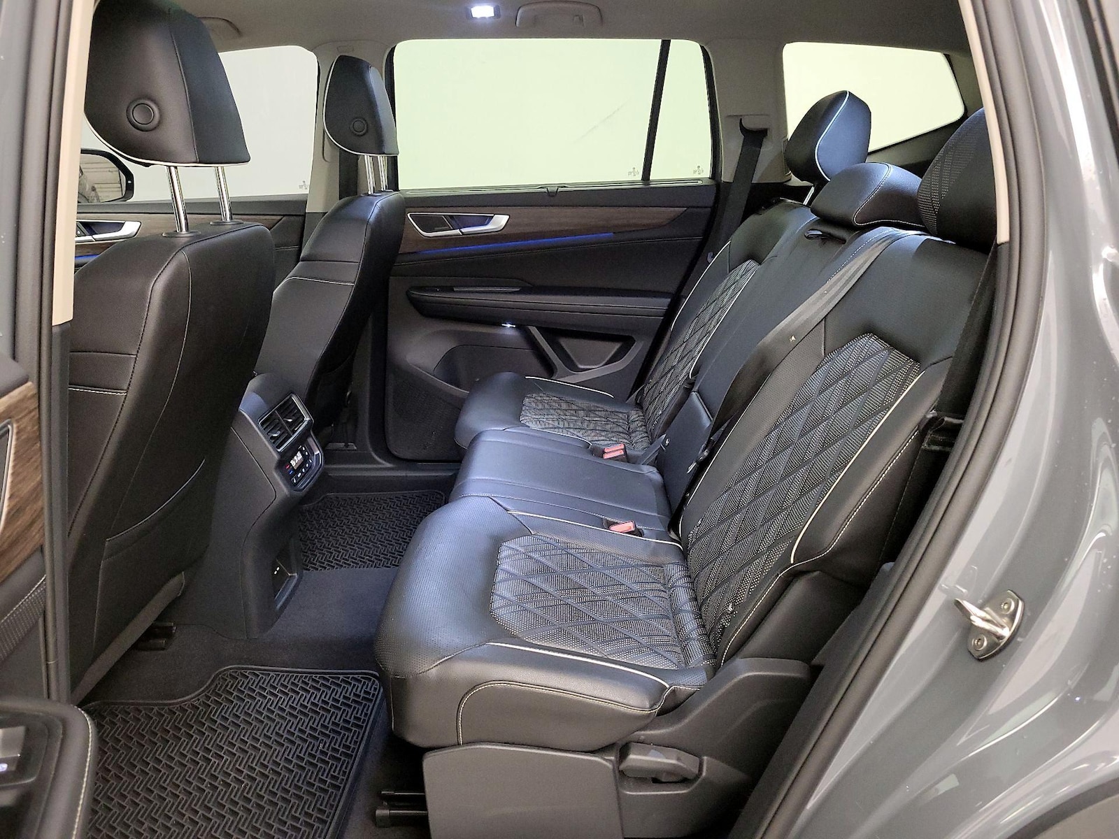 Rear Air Conditioning