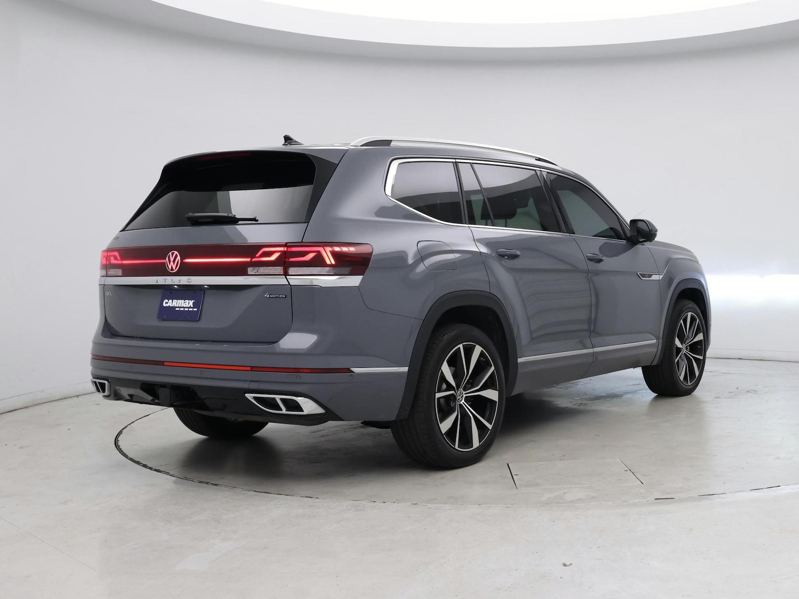 2025 Volkswagen Atlas SEL Premium R-Line - Photo 9