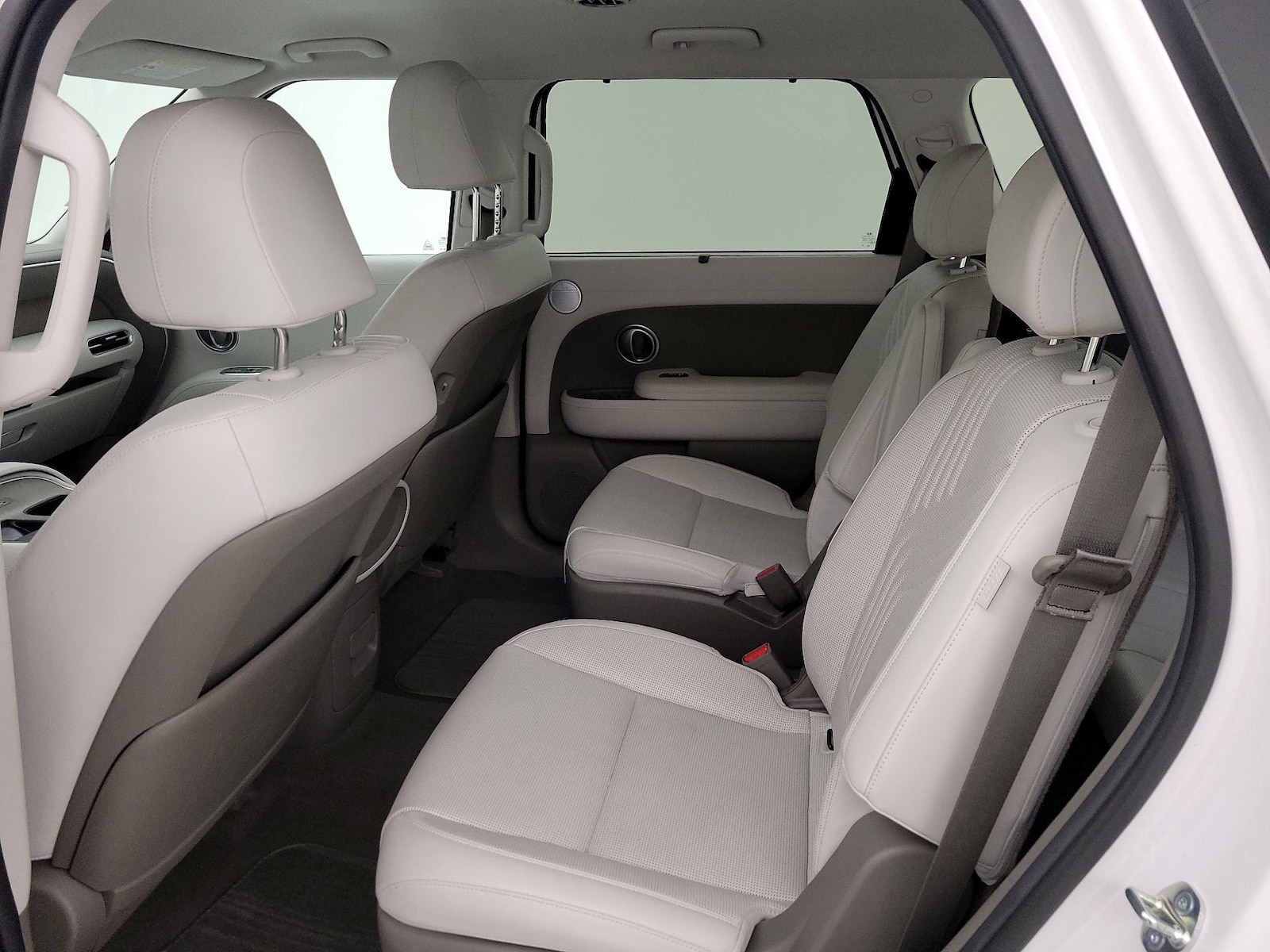 Rear Air Conditioning
