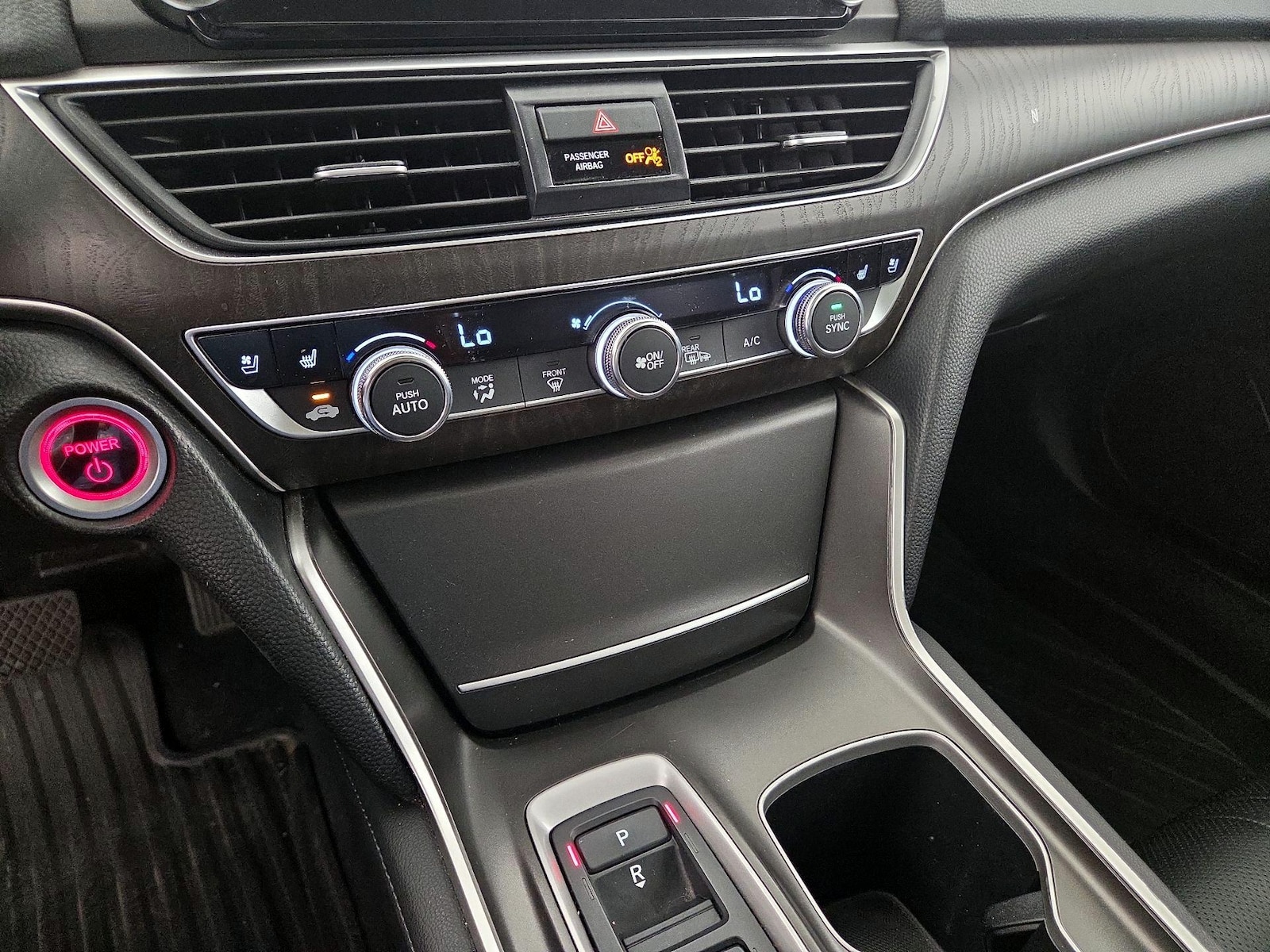 2019 Honda Accord Hybrid Touring - Photo 18
