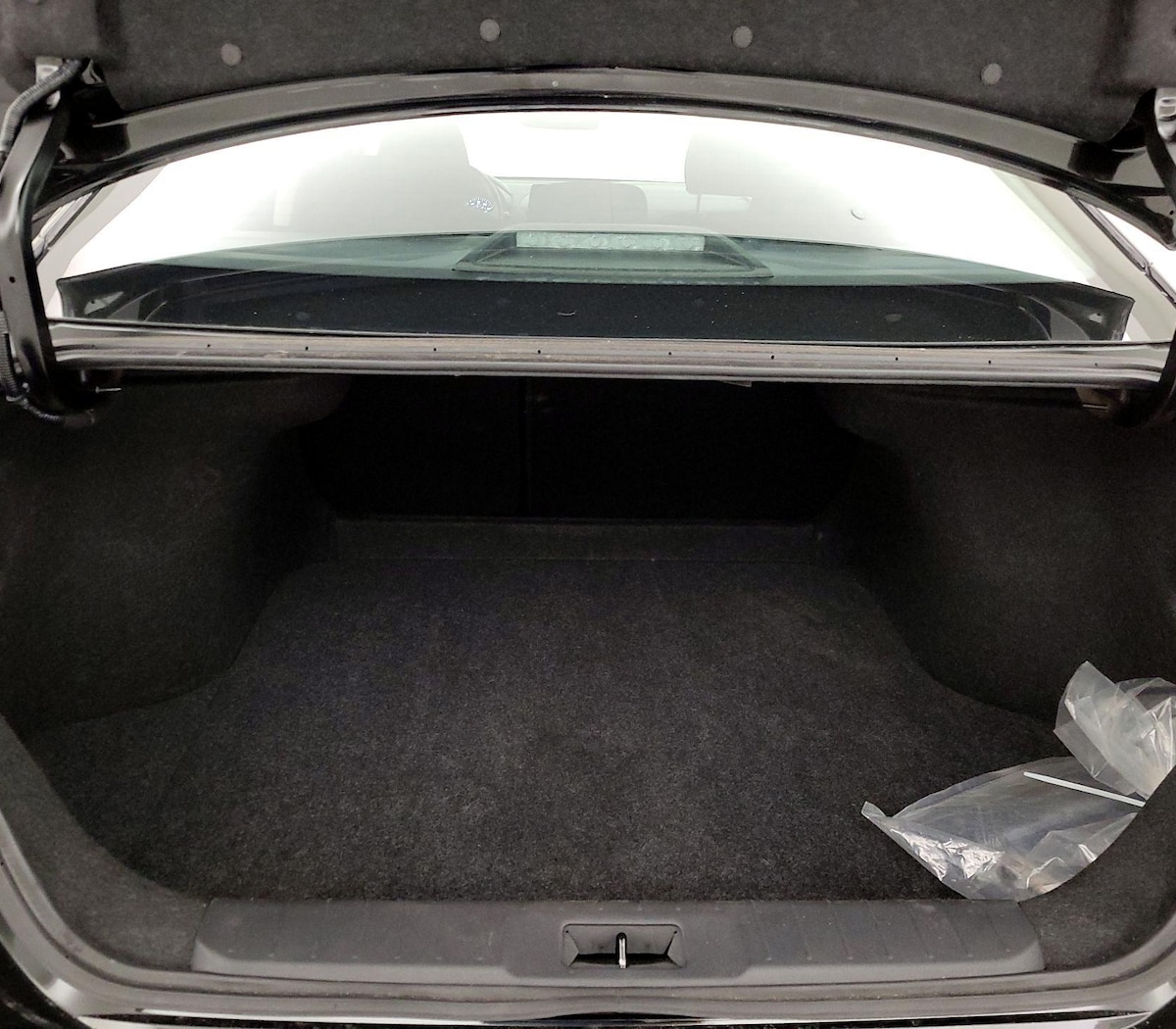 Trunk/Cargo (Seats Up)