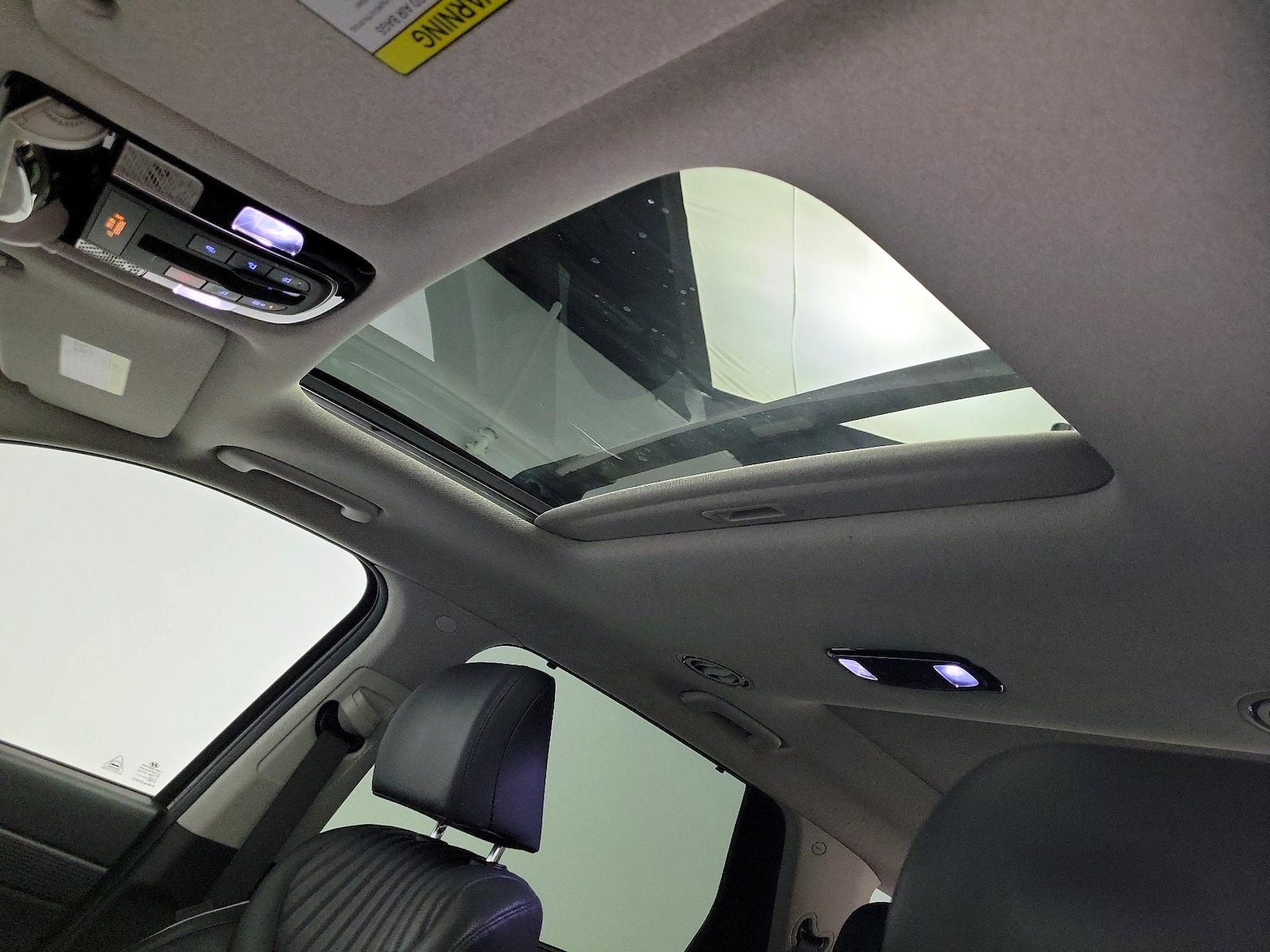 Sunroof(s) & Skylight(s)