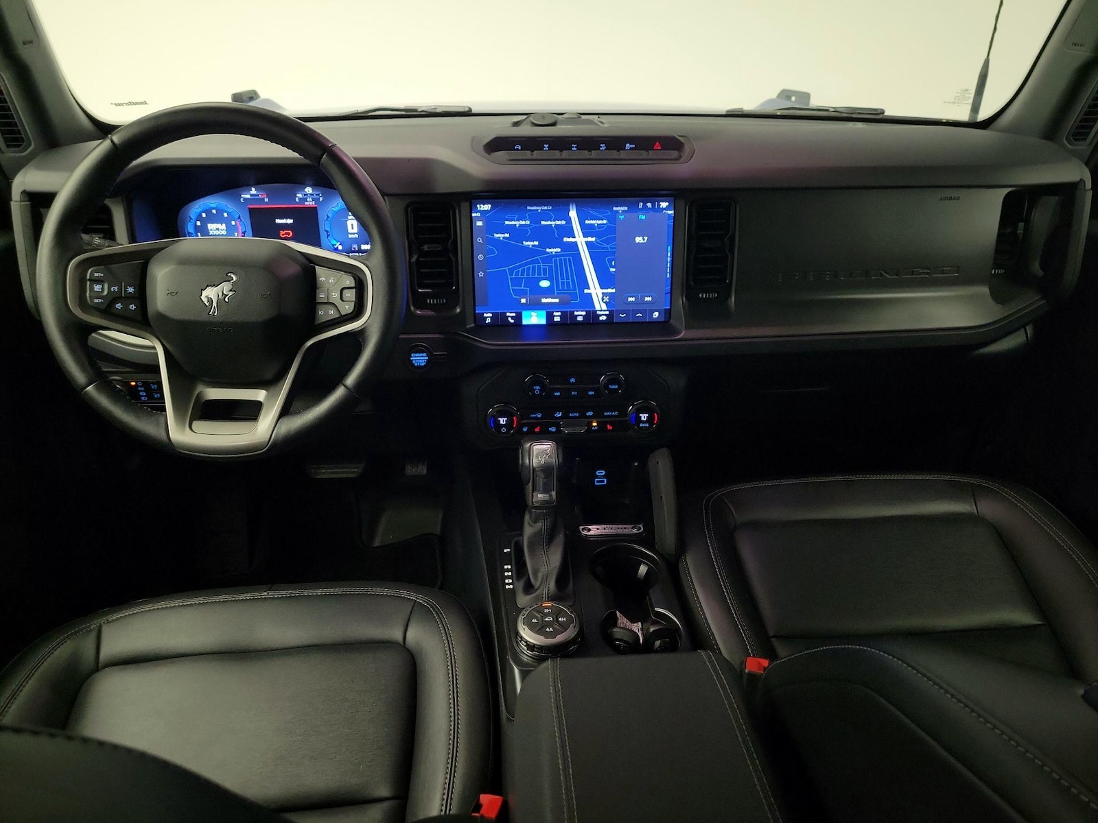 Apple CarPlay® & Android Auto™