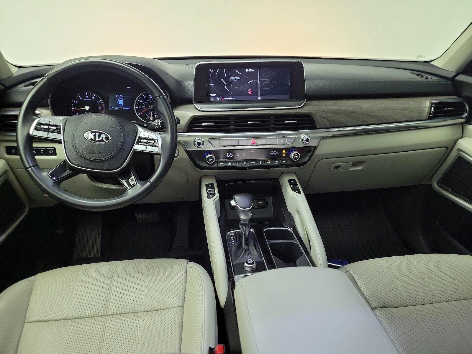Apple CarPlay® & Android Auto™