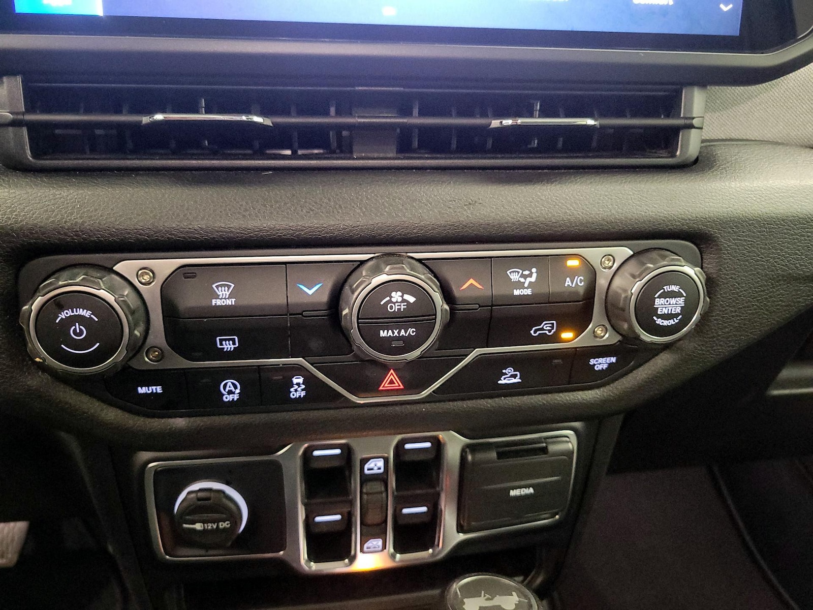 2025 Jeep Wrangler 4-Door Sport S - Photo 17
