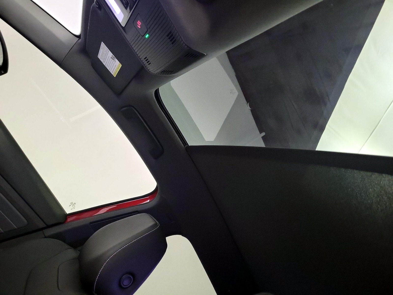 Skylight(s) & Overhead Airbags