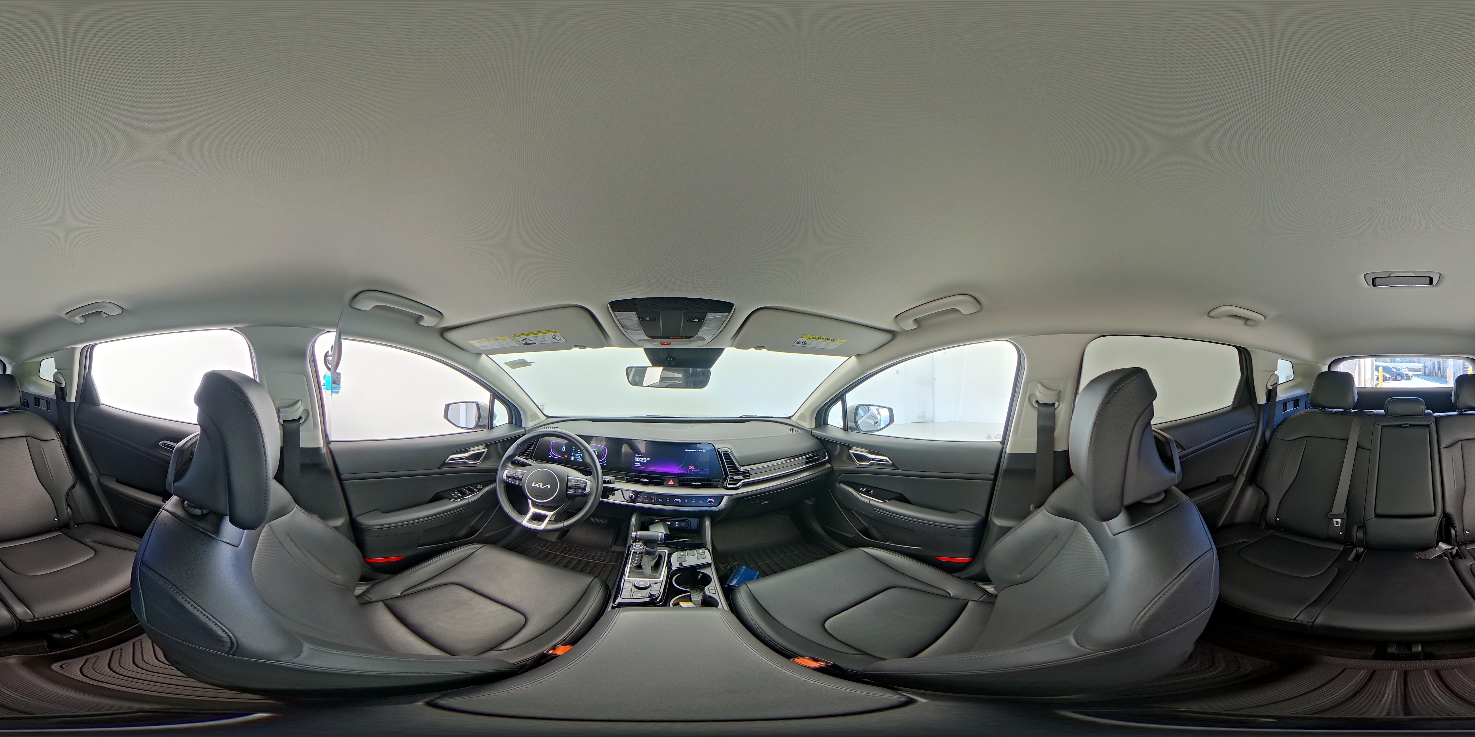 2025 Kia Sportage EX - Photo 22
