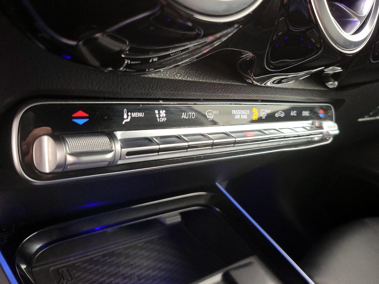 2025 Mercedes-Benz GLB Base - Photo 18