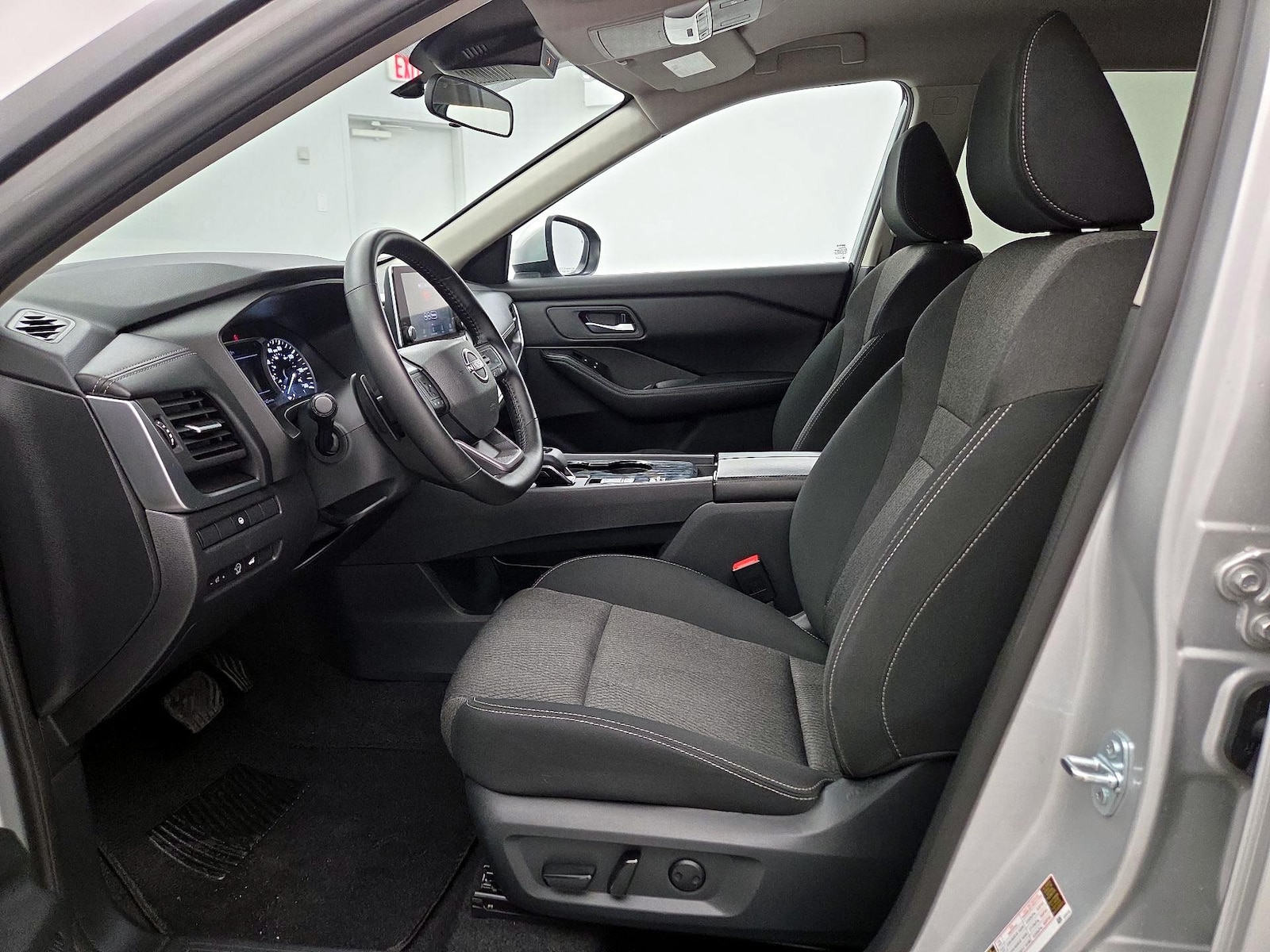 Power Seat(s) & Side Airbags