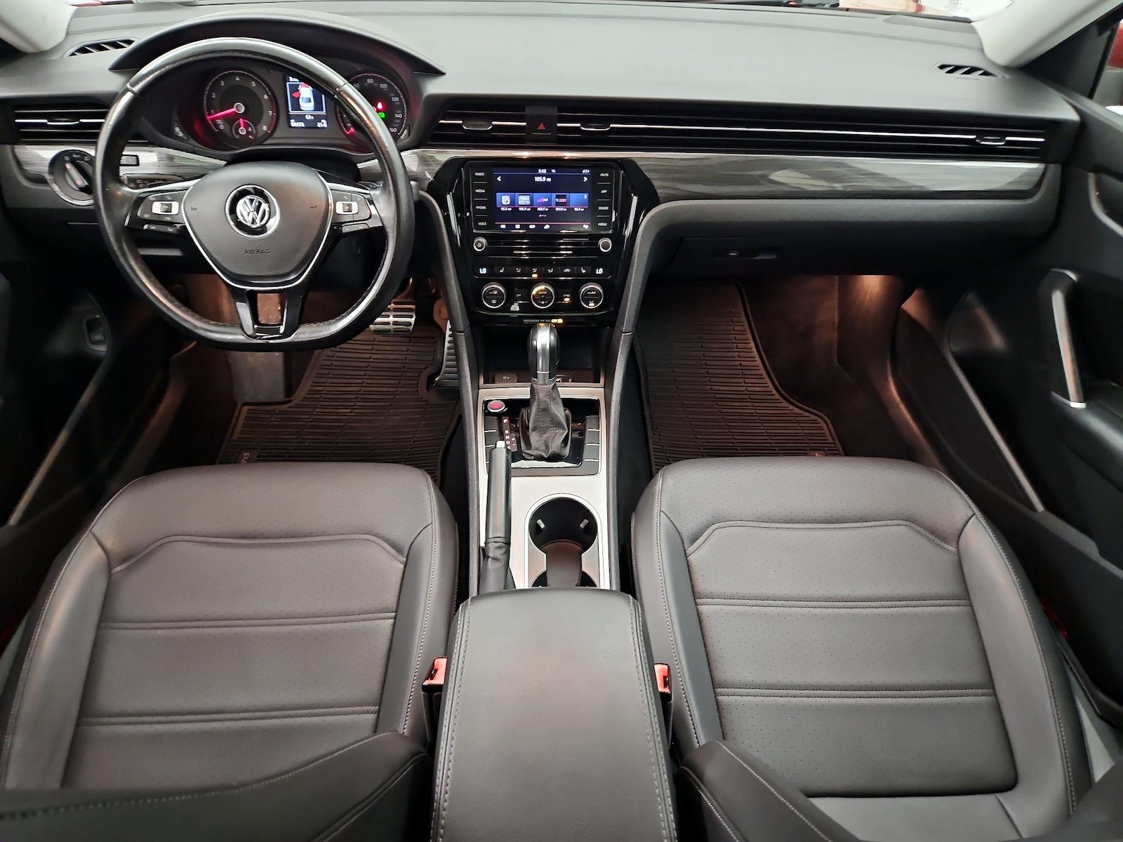 Apple CarPlay® & Android Auto™