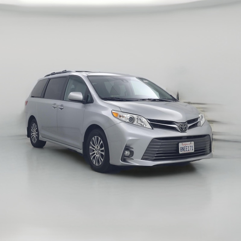 2020 Toyota Sienna XLE