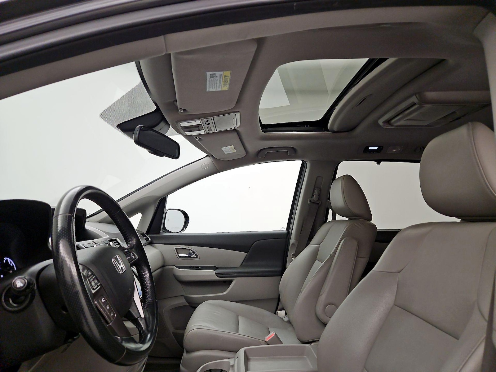 Sunroof(s) & Overhead Airbags