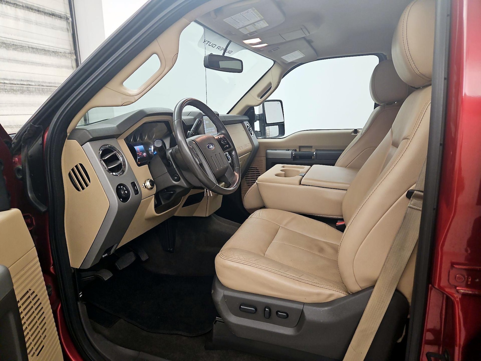 Power Seat(s) & Leather Seats