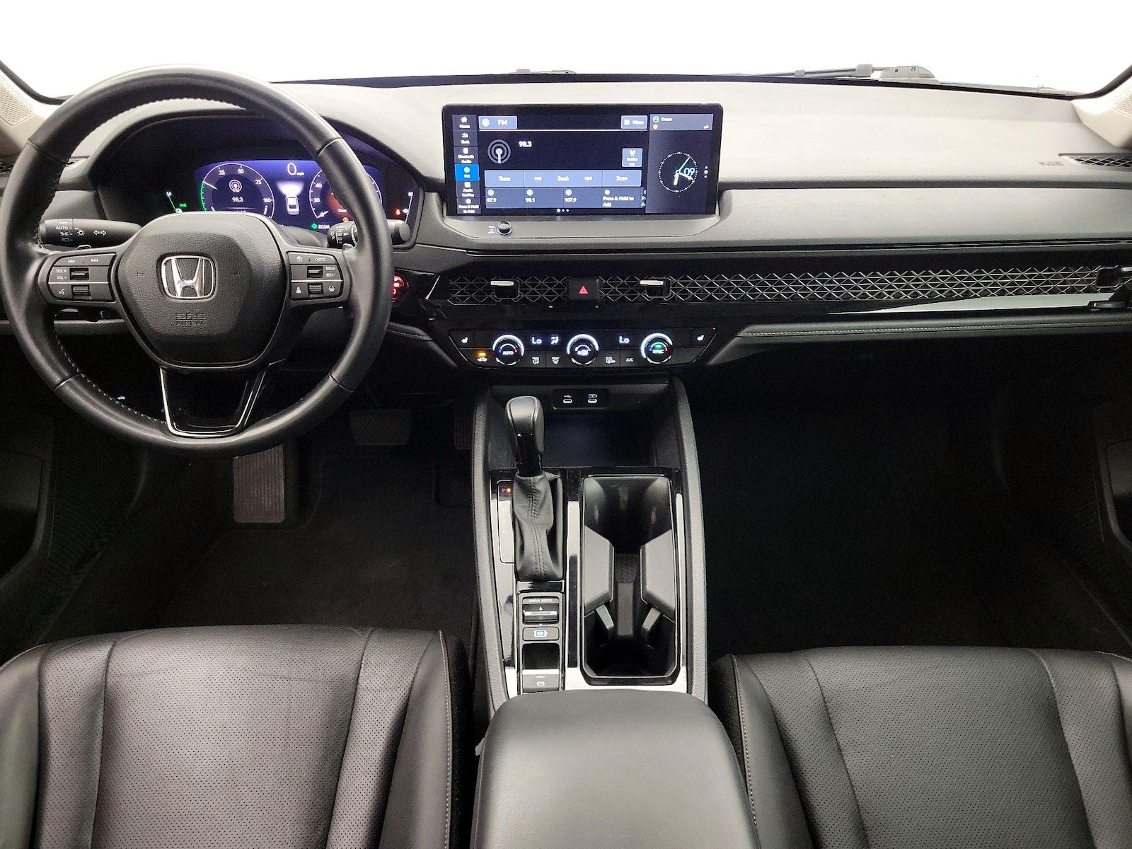 Apple CarPlay® & Android Auto™