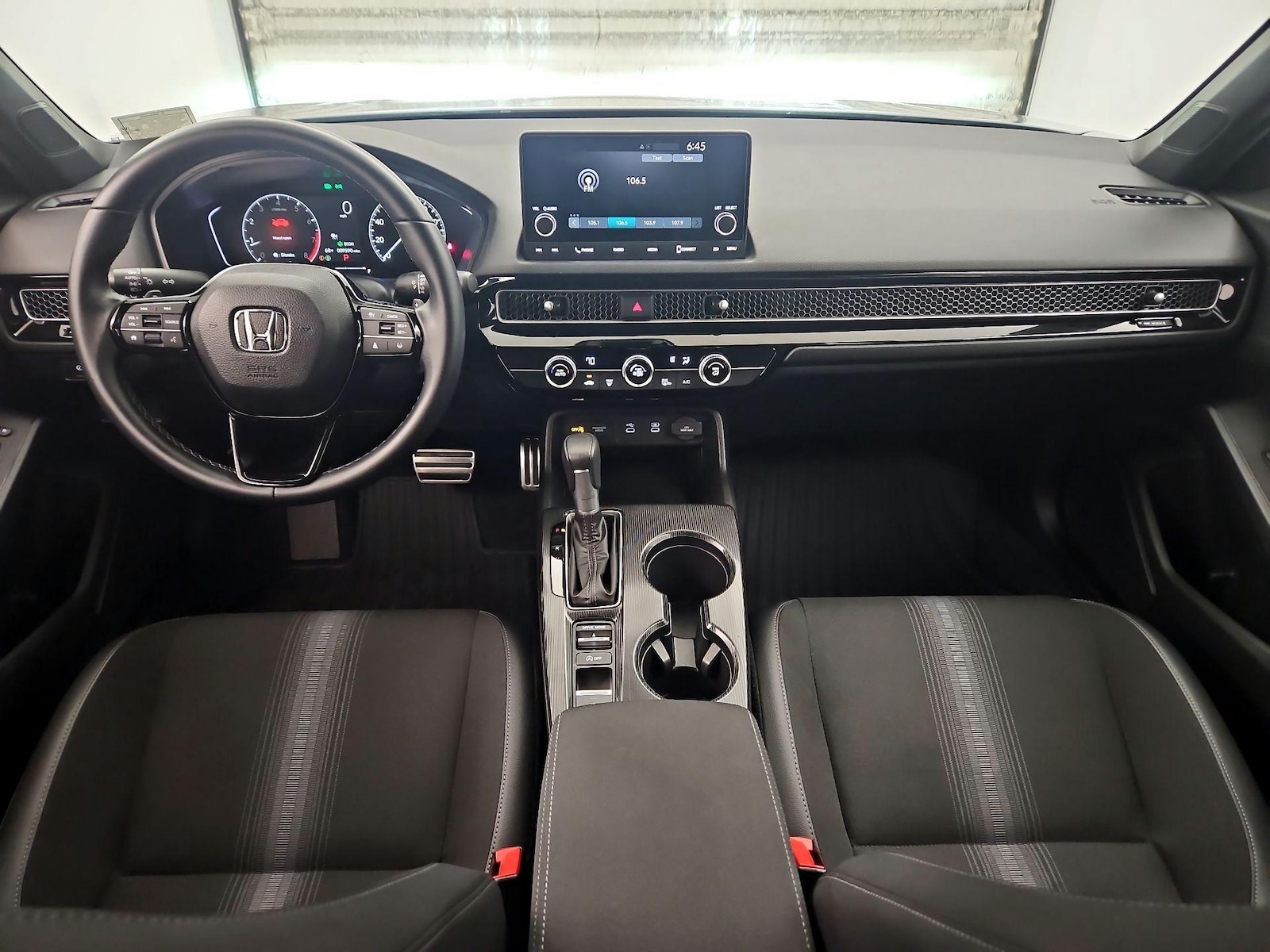 Apple CarPlay® & Android Auto™