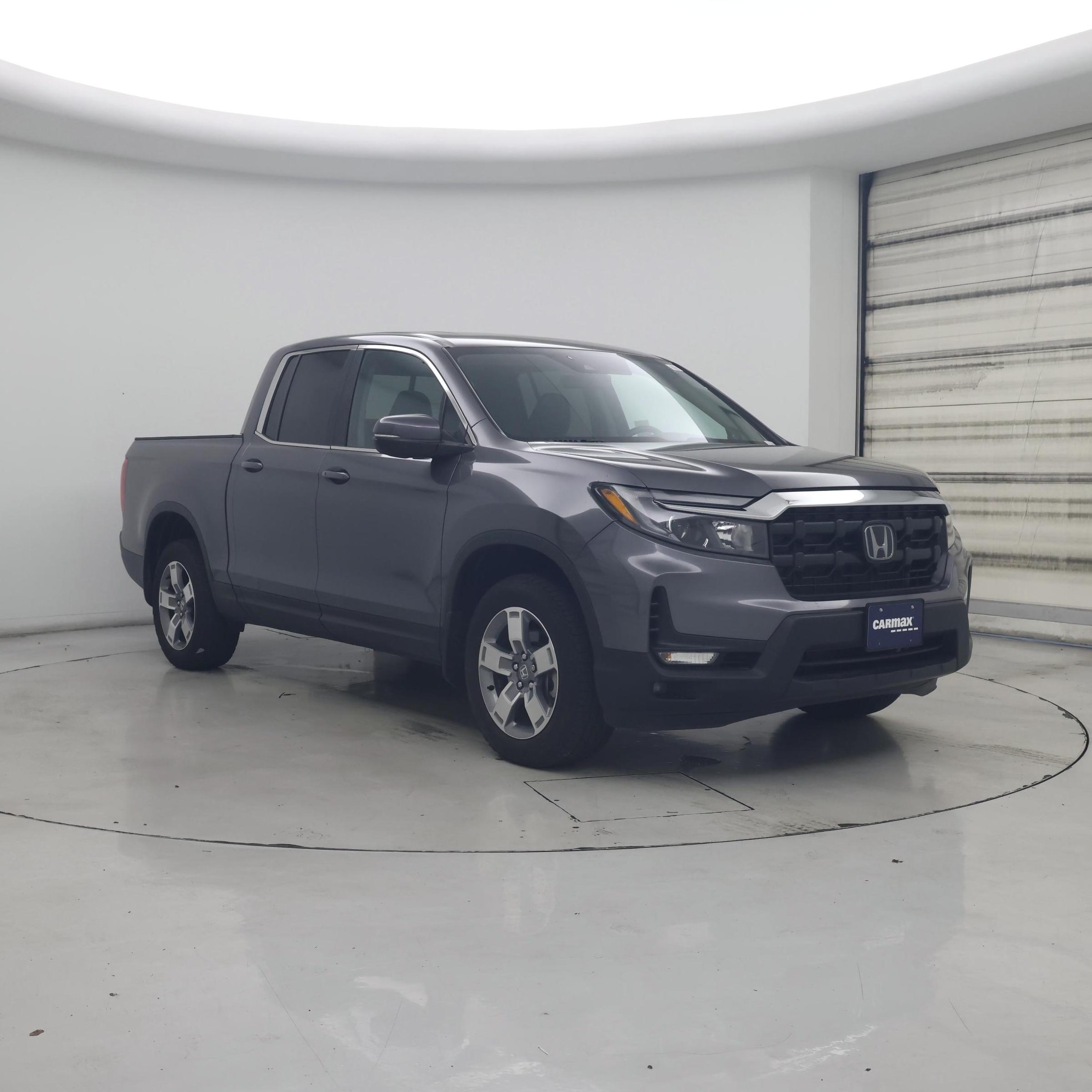 Black 2025 Honda Ridgeline Pickup Truck All-Wheel Drive Automatic