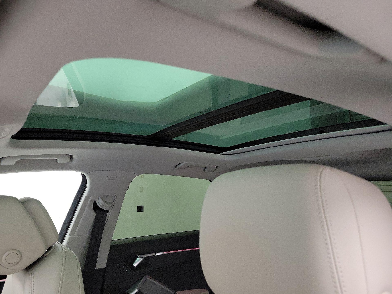Panoramic Sunroof