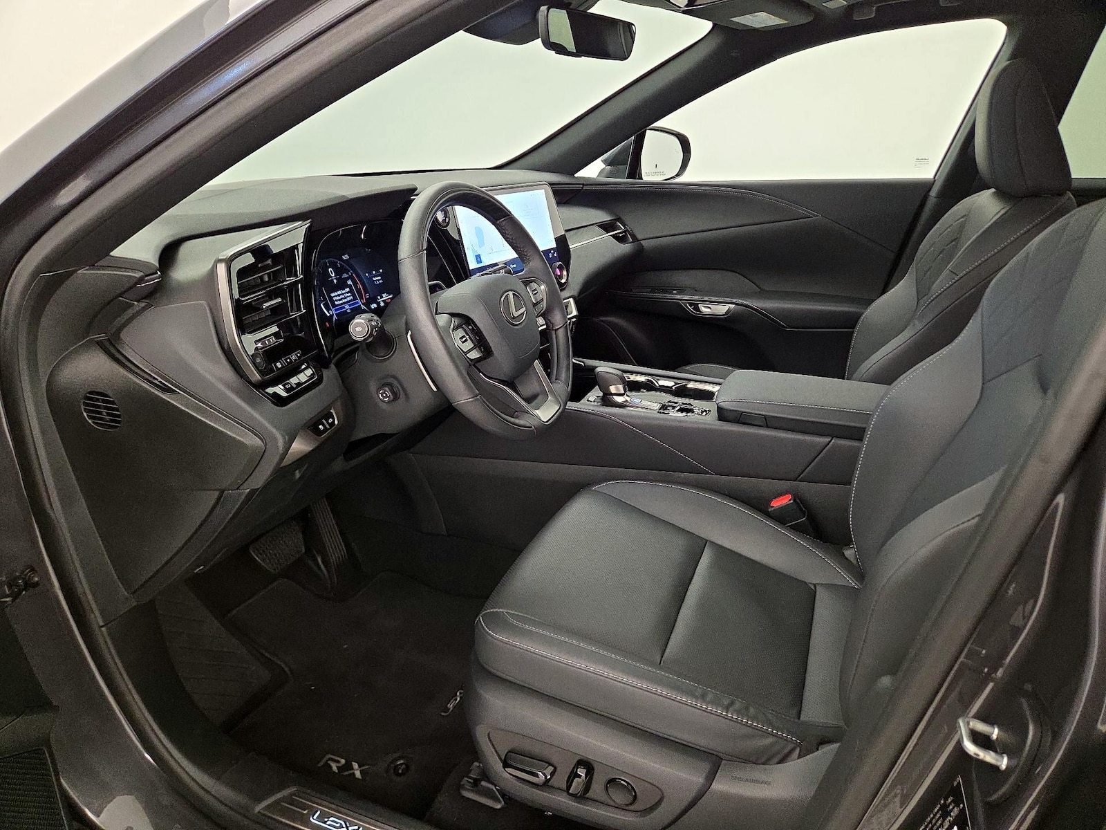 2025 Lexus RX 350 - Photo 12