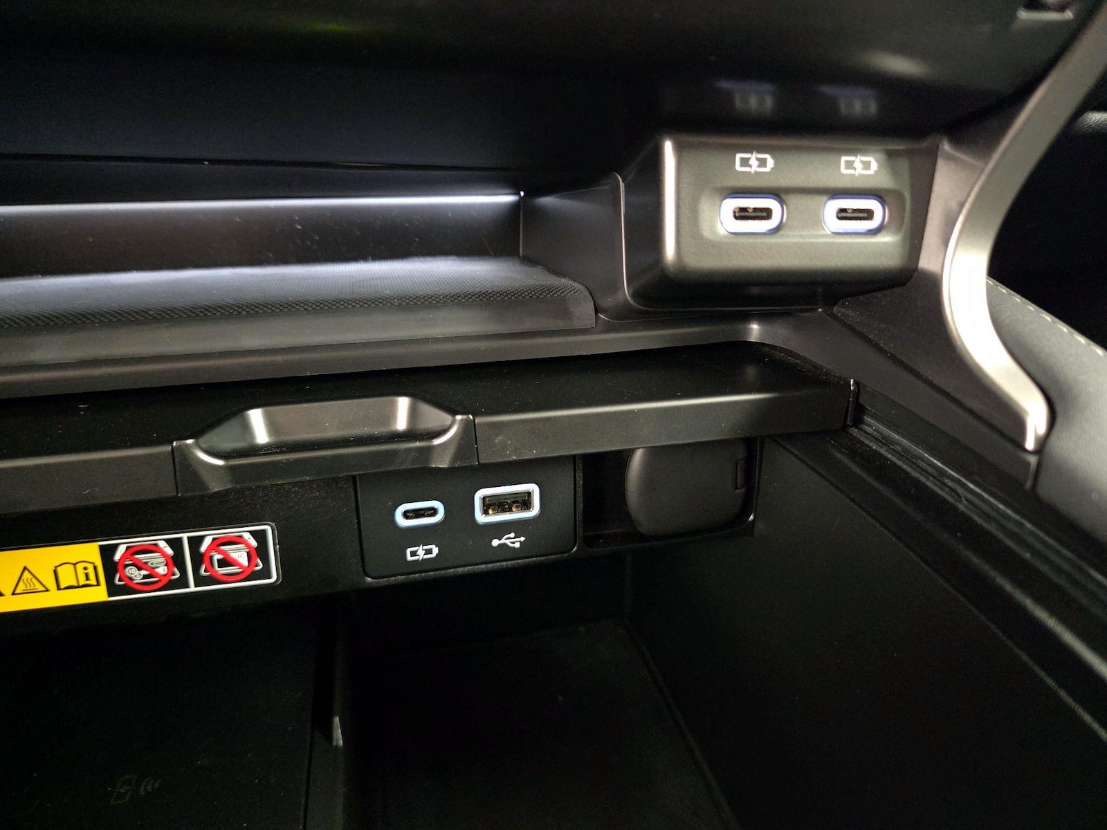 2025 Lexus RX 350 - Photo 20