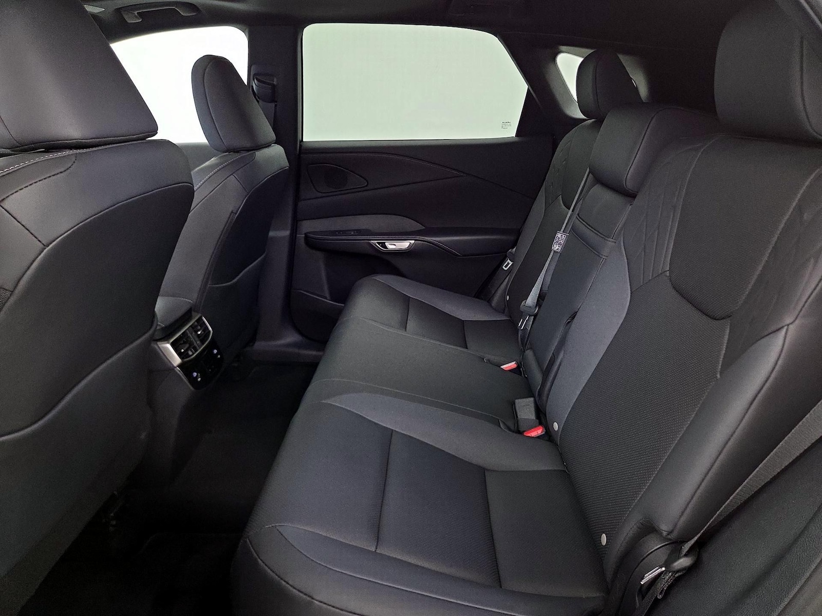 2025 Lexus RX 350 - Photo 22
