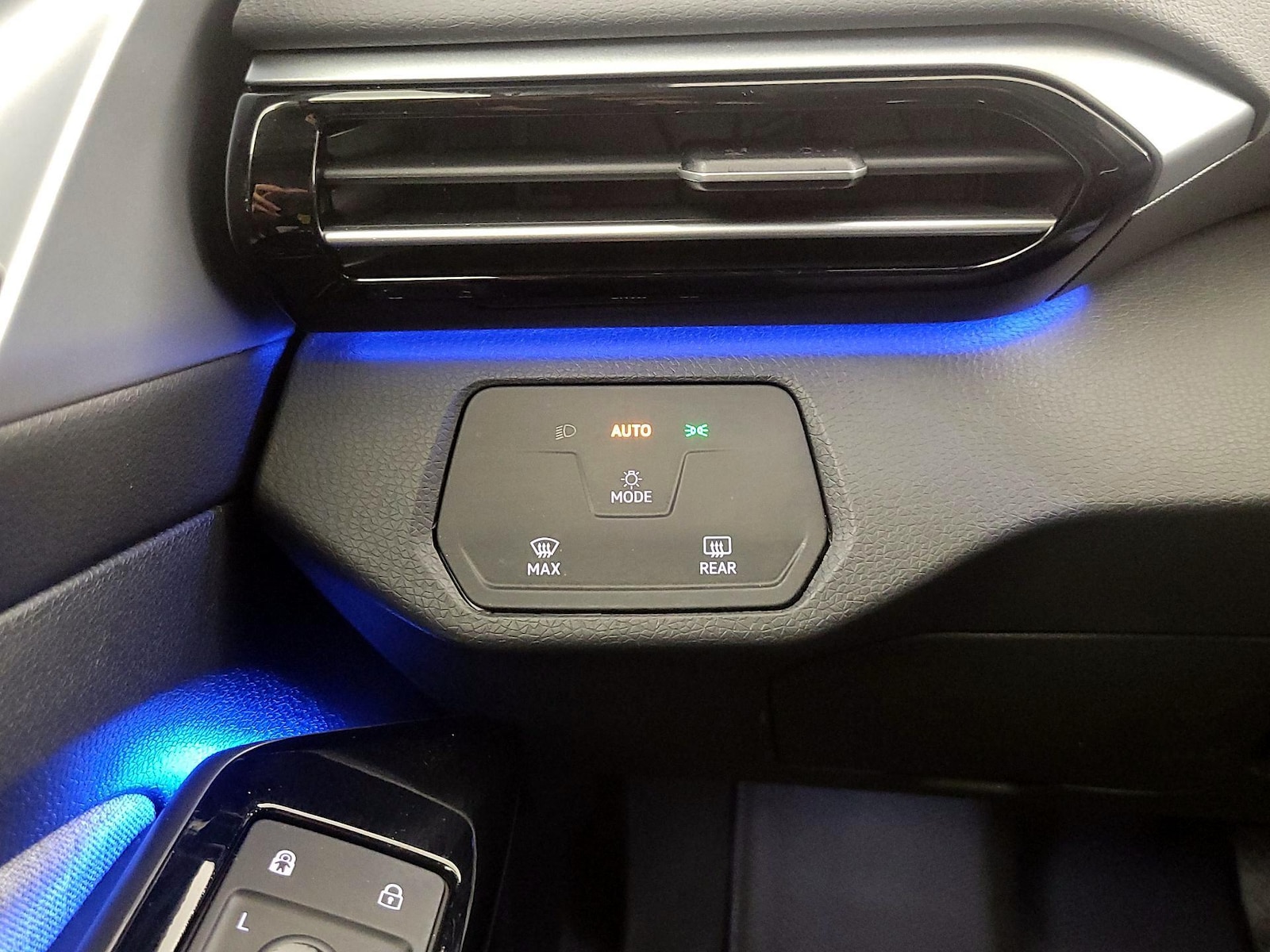 2023 Volkswagen ID.4 PRO - Photo 14
